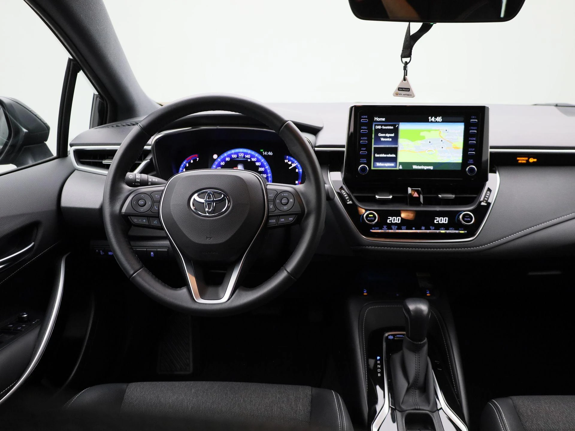 Toyota Corolla 1.8 Hybrid Business Plus