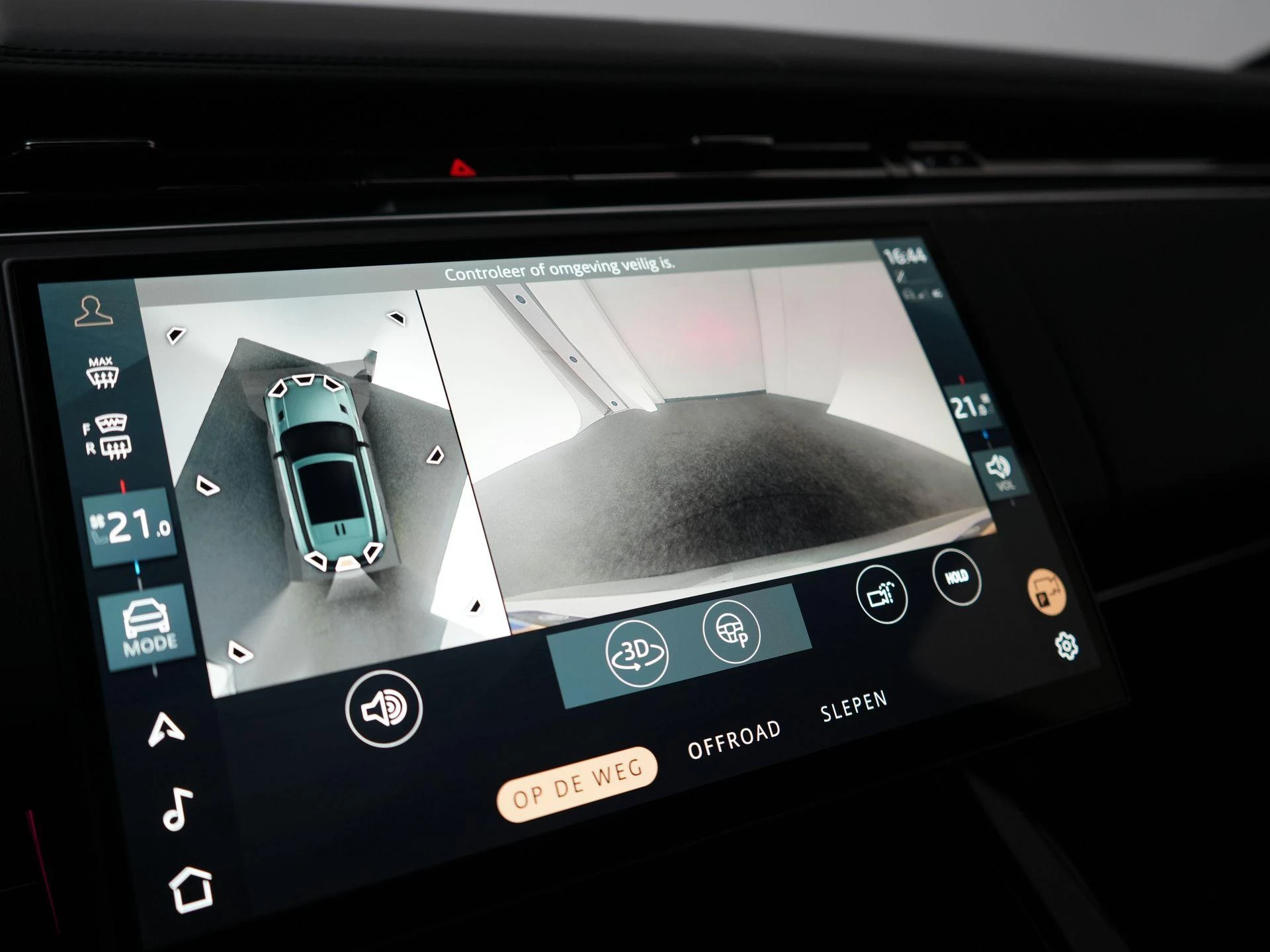 Land Rover-Range Rover Sport-image-26