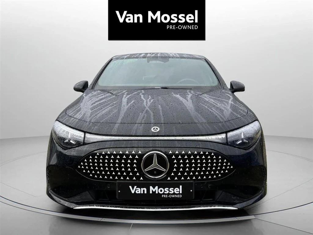 Mercedes-Benz-CLA-image-1