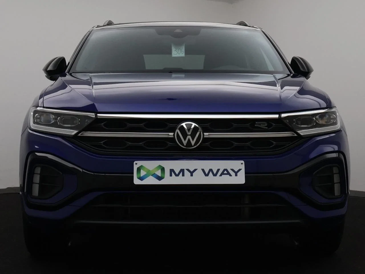 Volkswagen-T-Roc-image-1