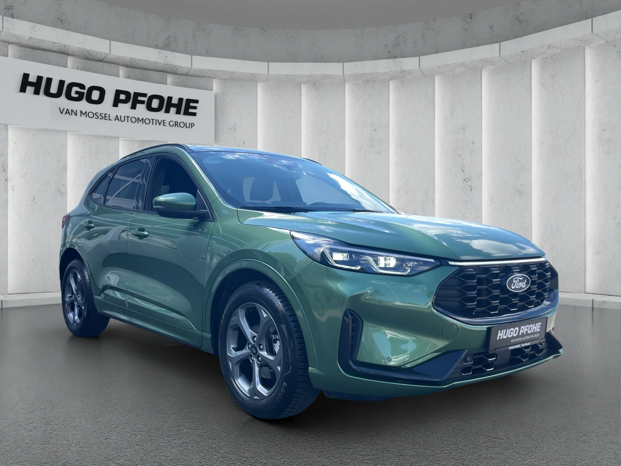 Ford Kuga ST-Line Aut.*PANO*KAM*LED-MATRIX*NAVI*GRA*WINTER-PKT.