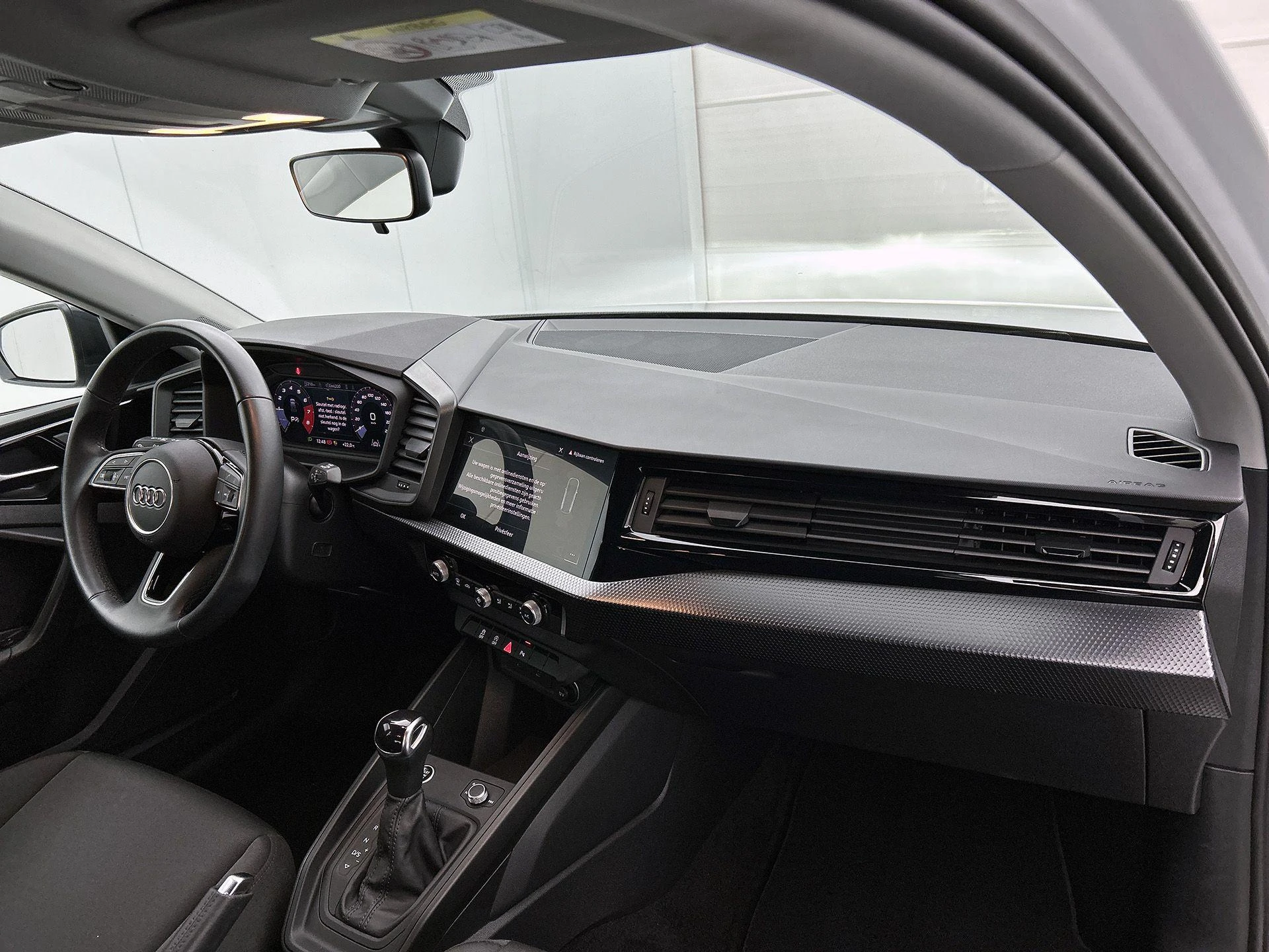 Audi-A1 Sportback-image-15