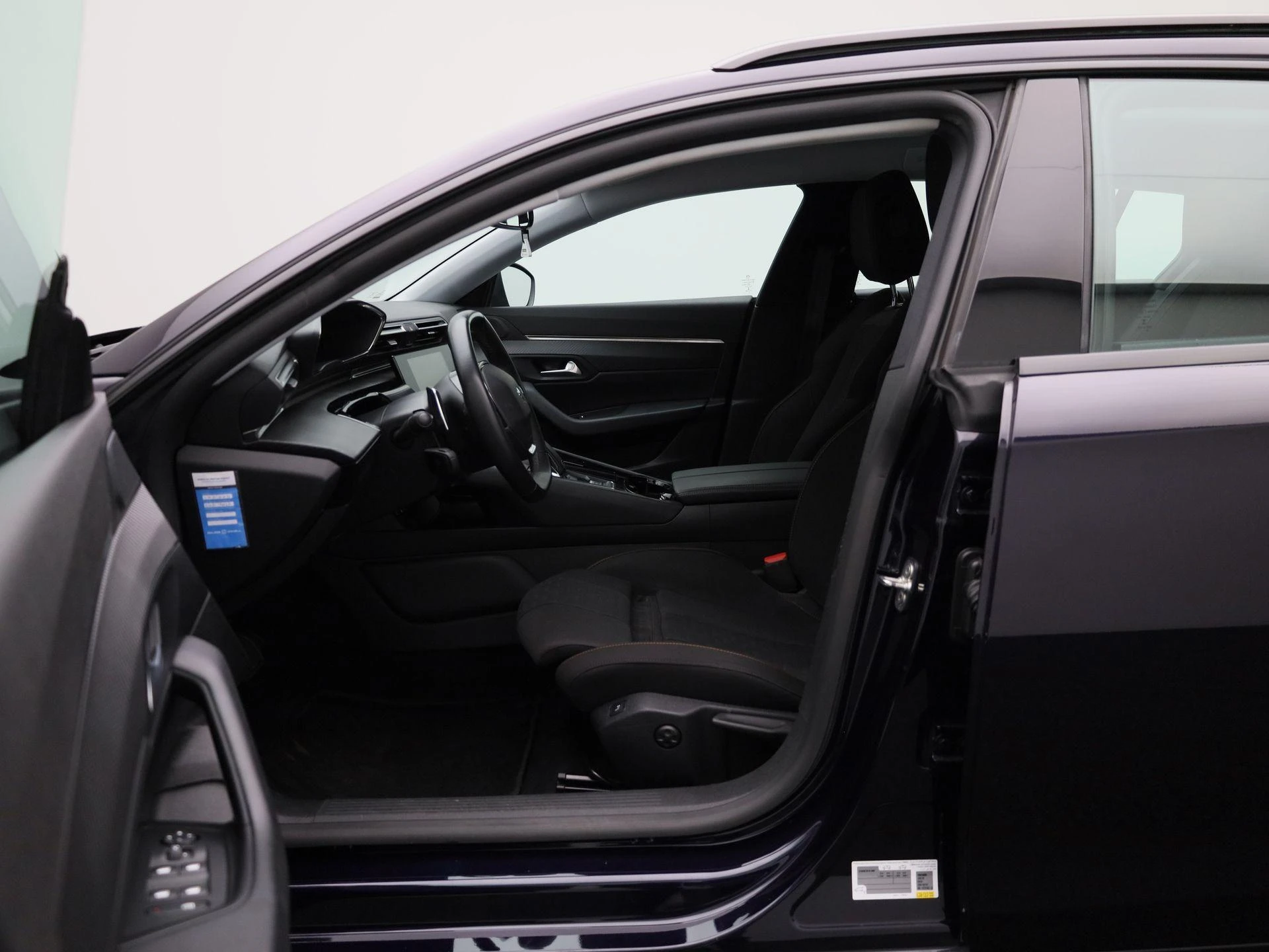 Peugeot-508-image-8