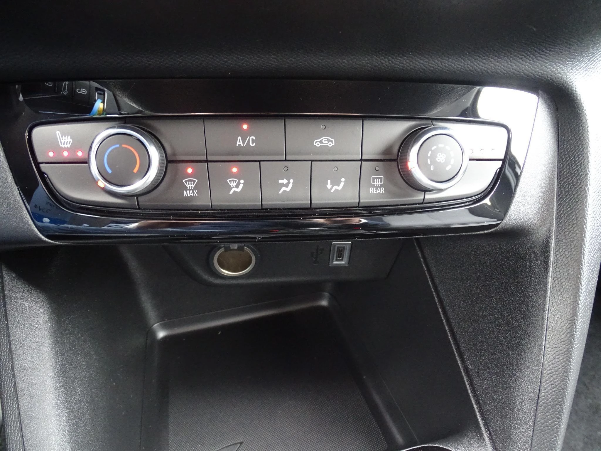 Opel-Corsa-image-16