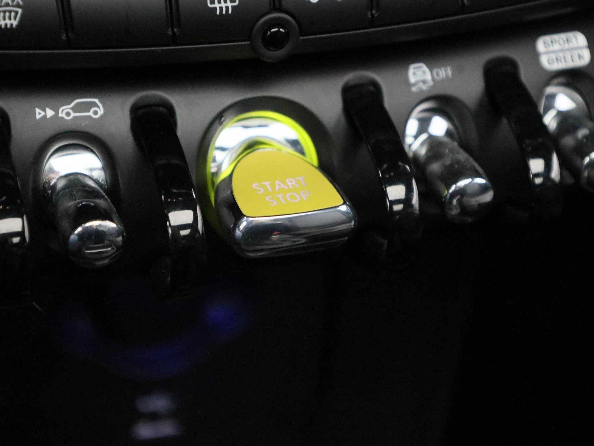 MINI-Electric-image-18