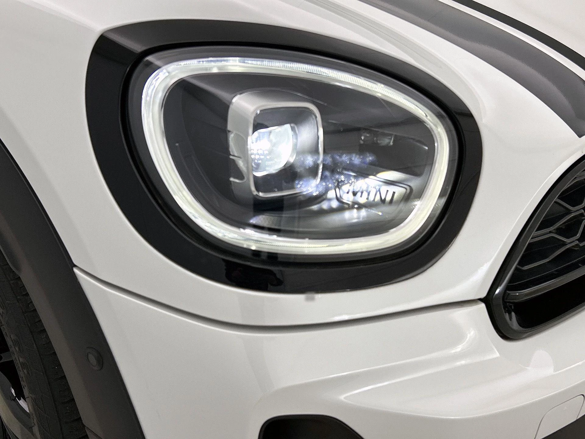 MINI-Countryman-image-40