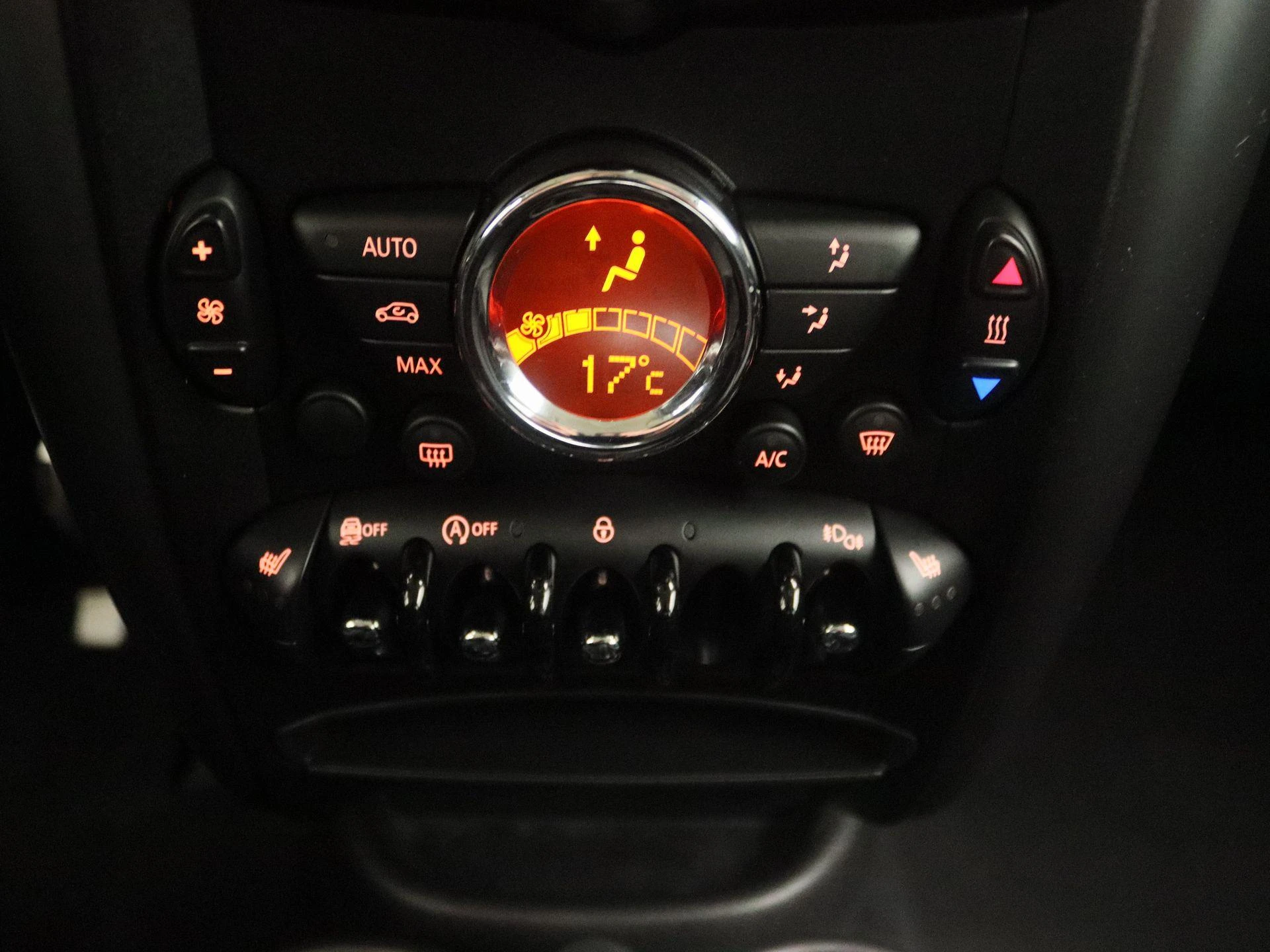MINI-Paceman-image-10