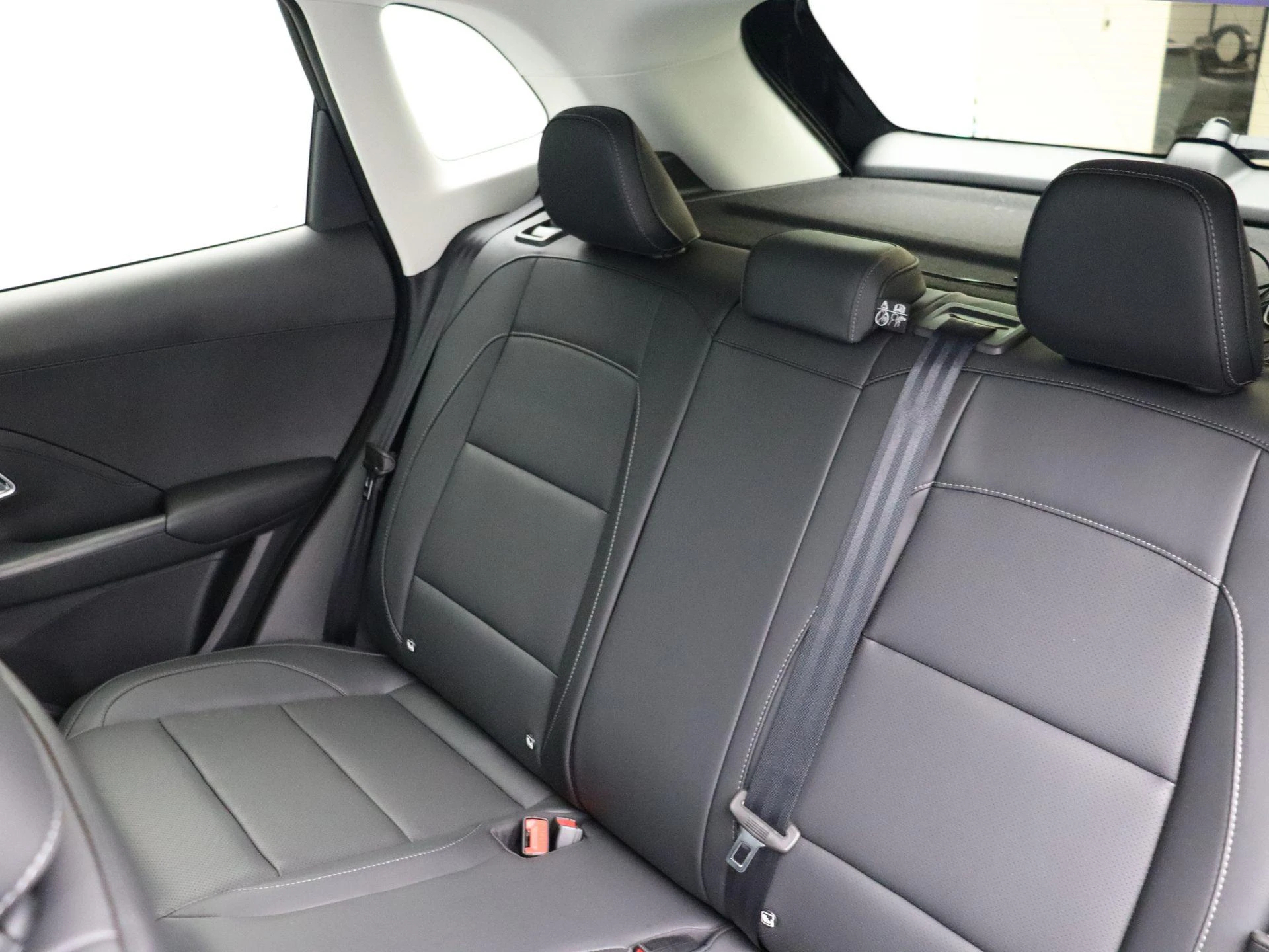 MG-ZS-image-11