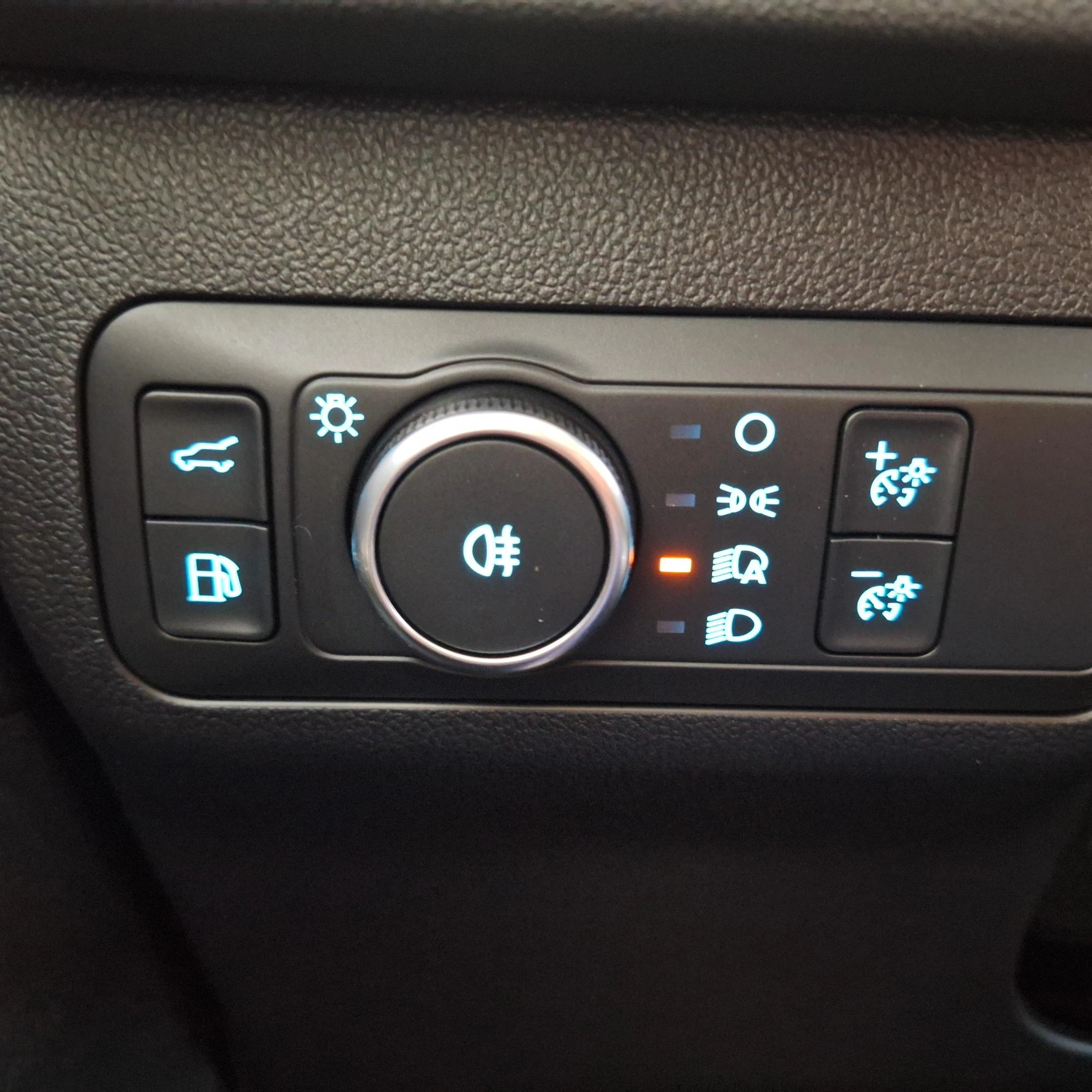 Ford-Kuga-image-30
