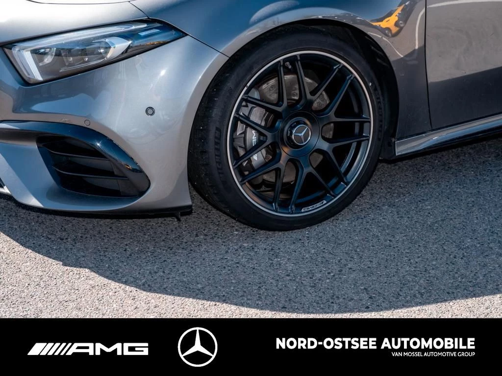 Mercedes-Benz-A-Klasse-image-4