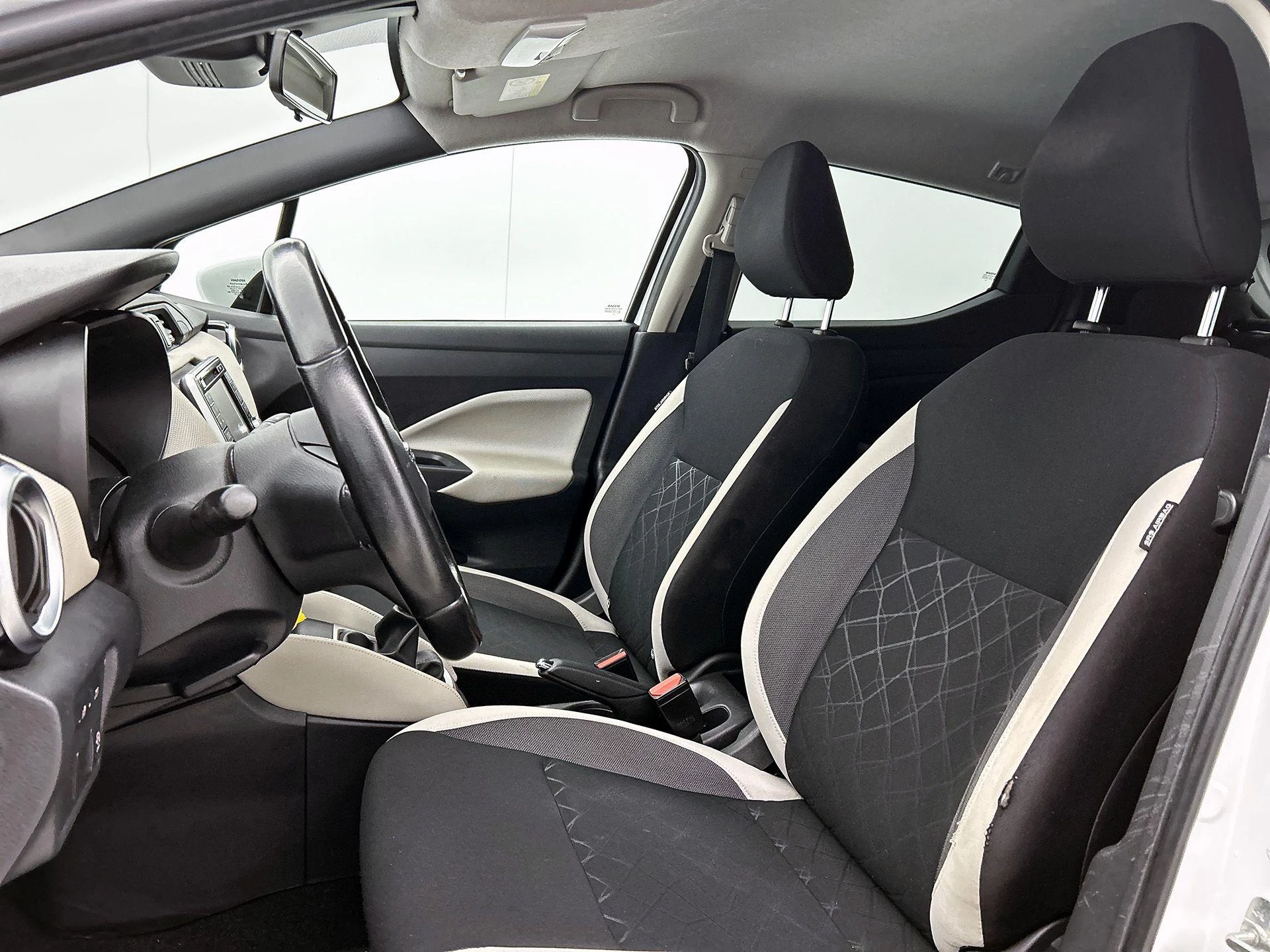 Nissan-Micra-image-30