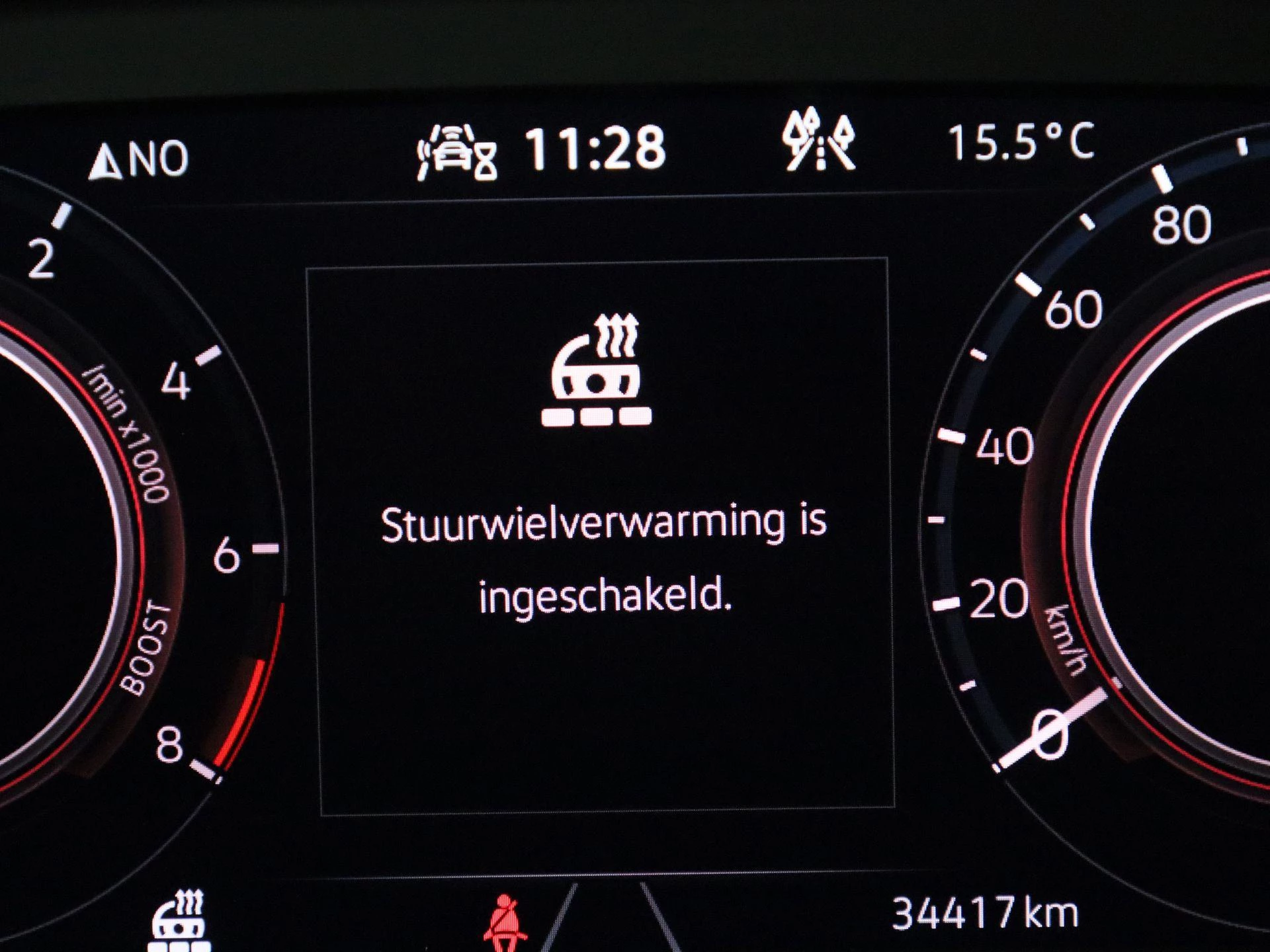 Volkswagen-Tiguan-image-22