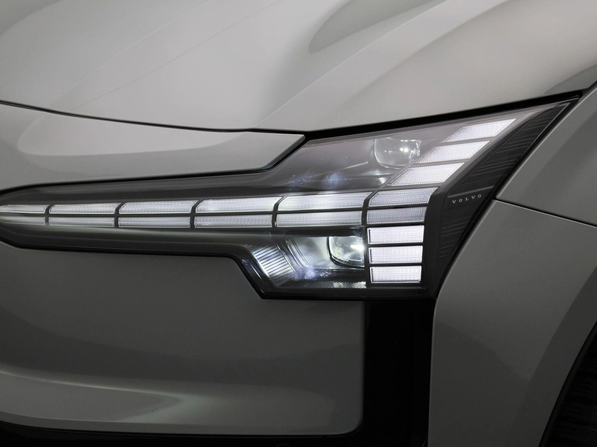 Volvo-EX30-image-17