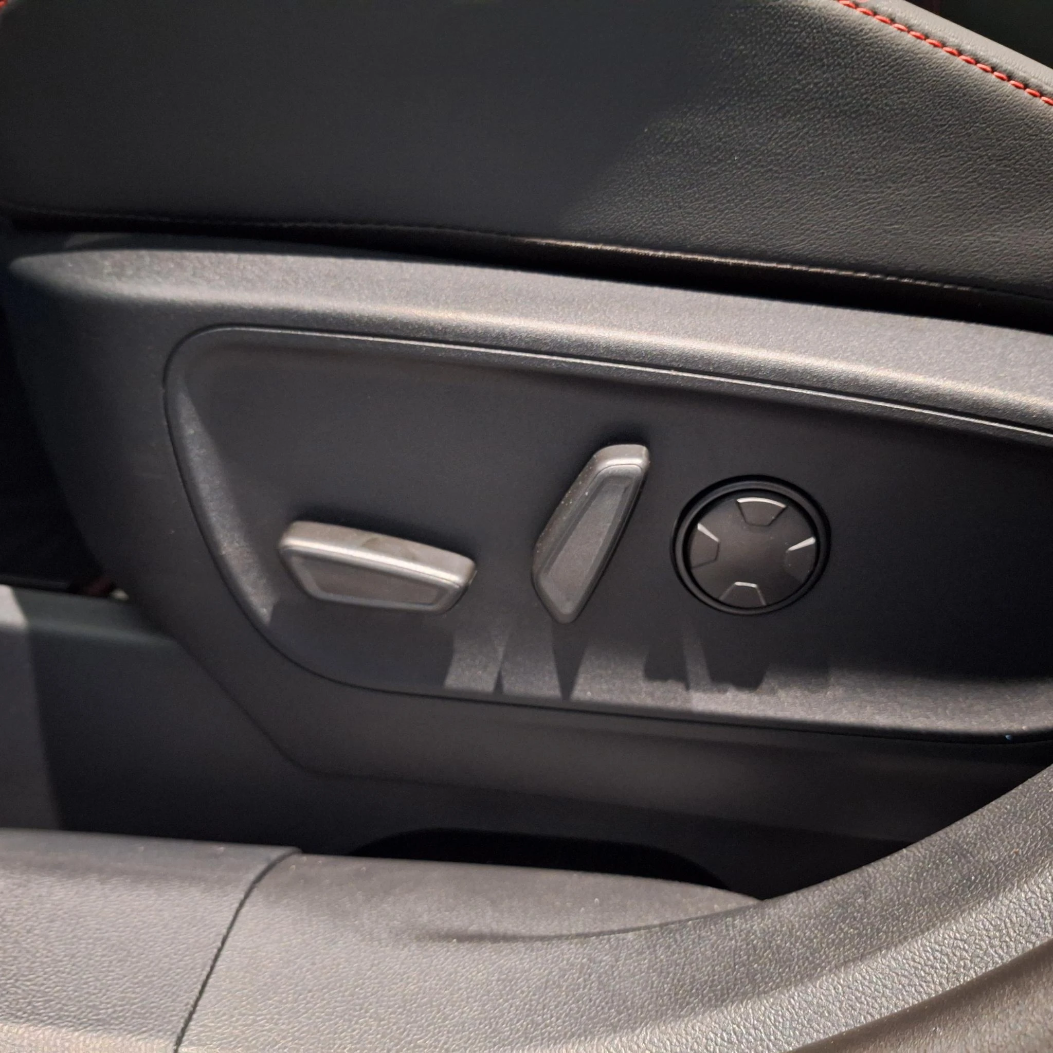 Ford-Kuga-image-21