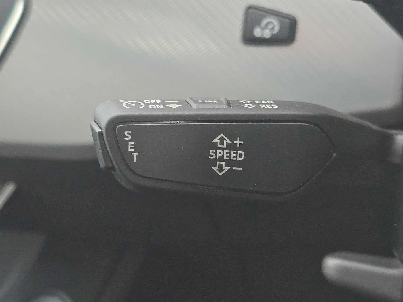 Audi-A4-image-27