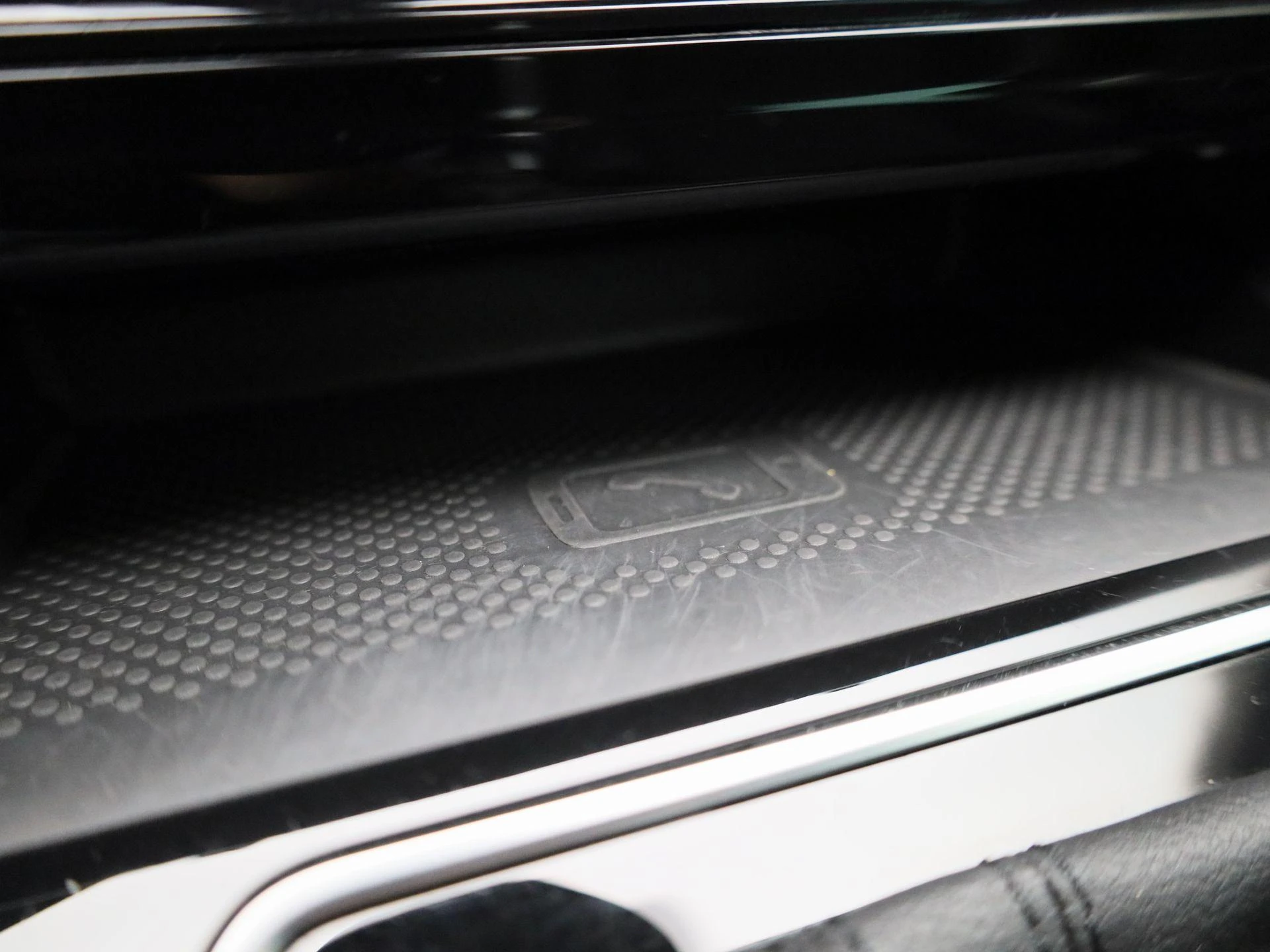 Volkswagen-Passat-image-22