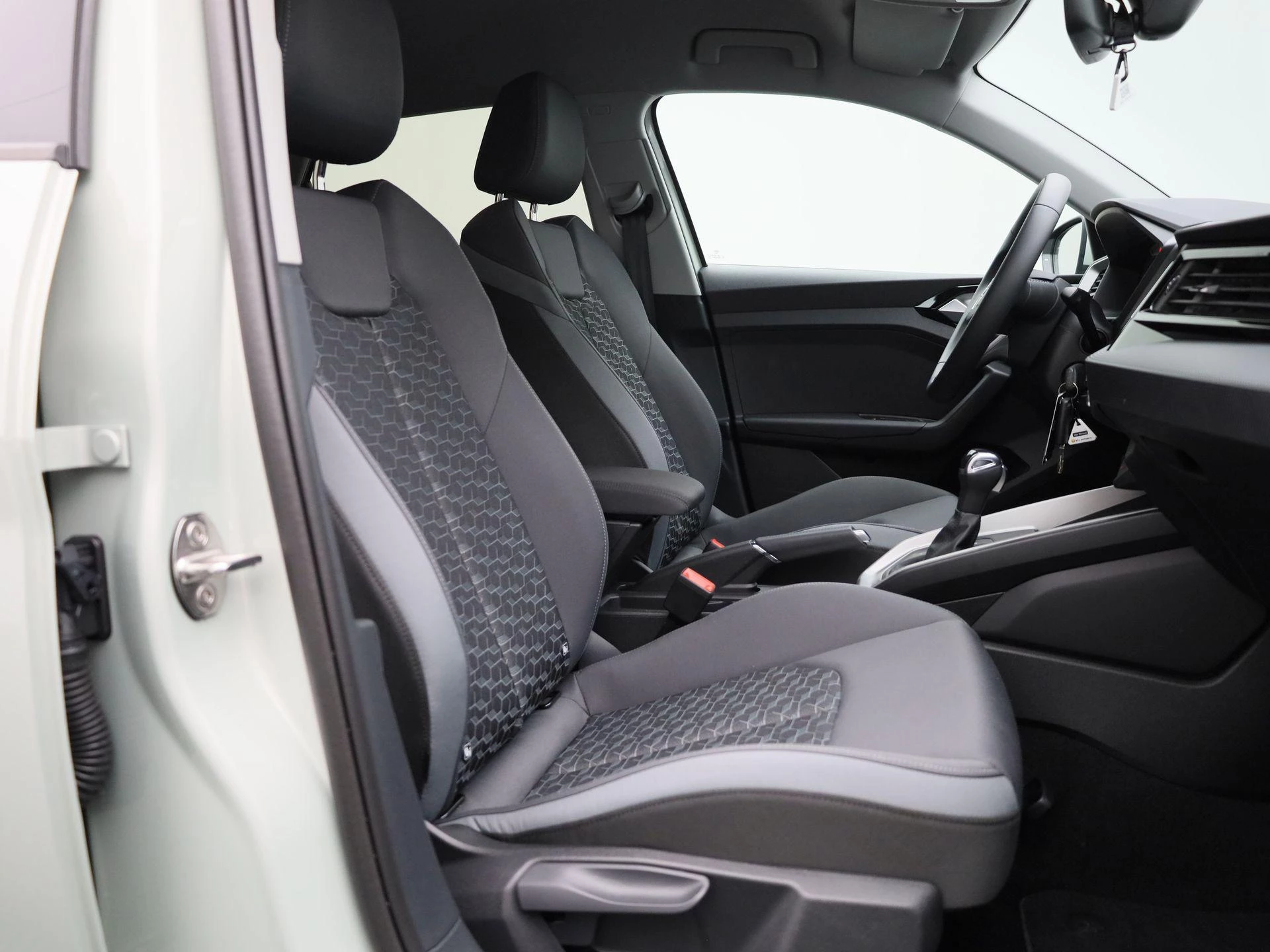 Audi-A1 Sportback-image-34