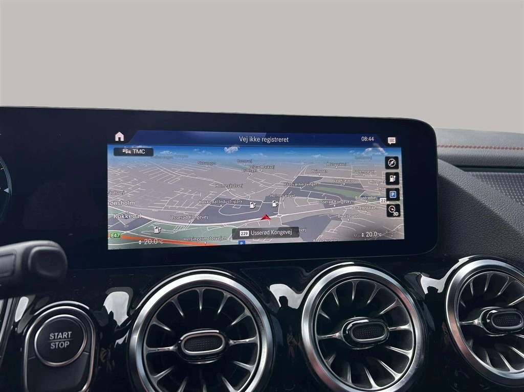 Mercedes-Benz-EQA-image-14