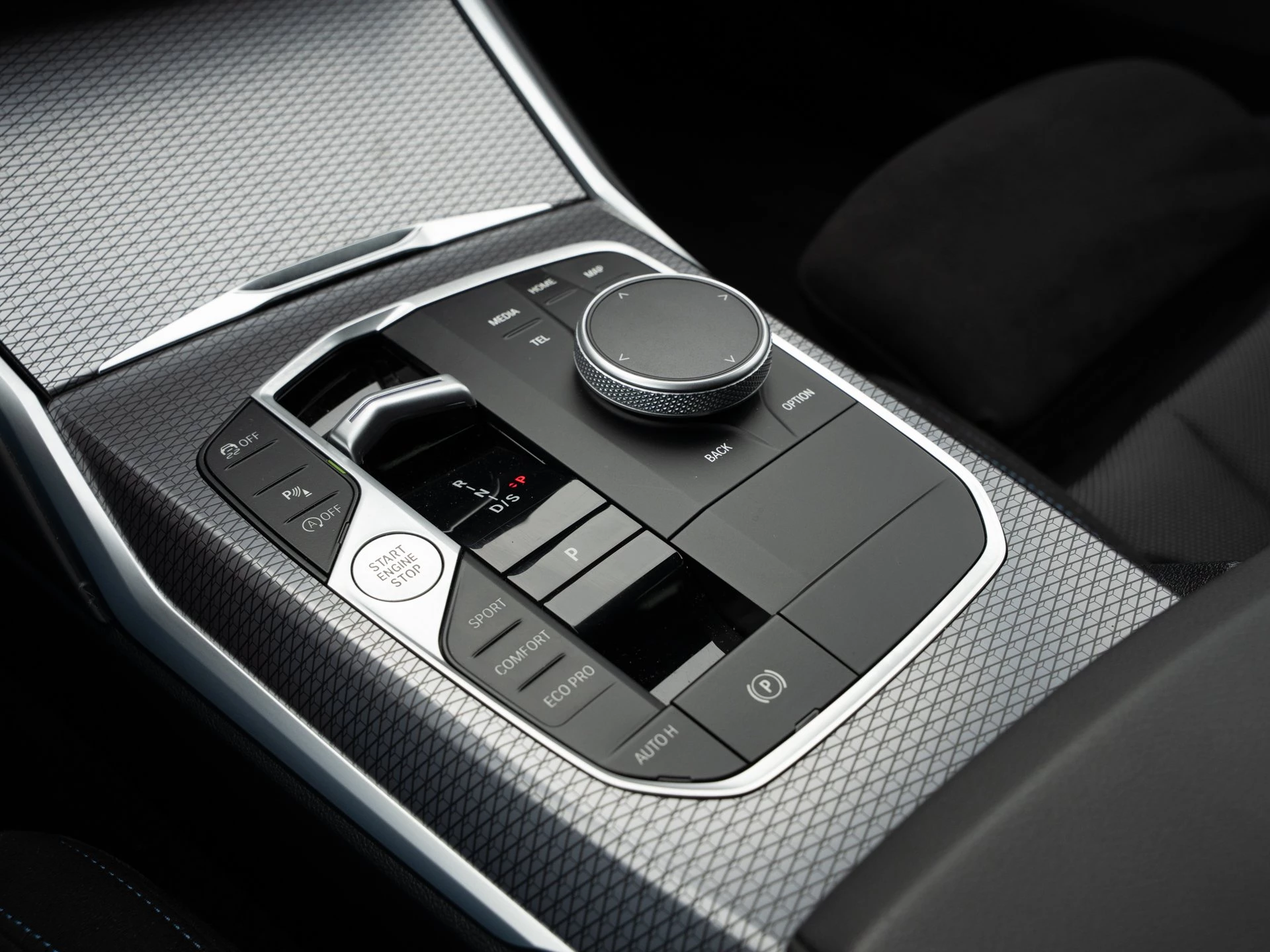 BMW 3er Reihe 320i Touring M Sport / Standheizung