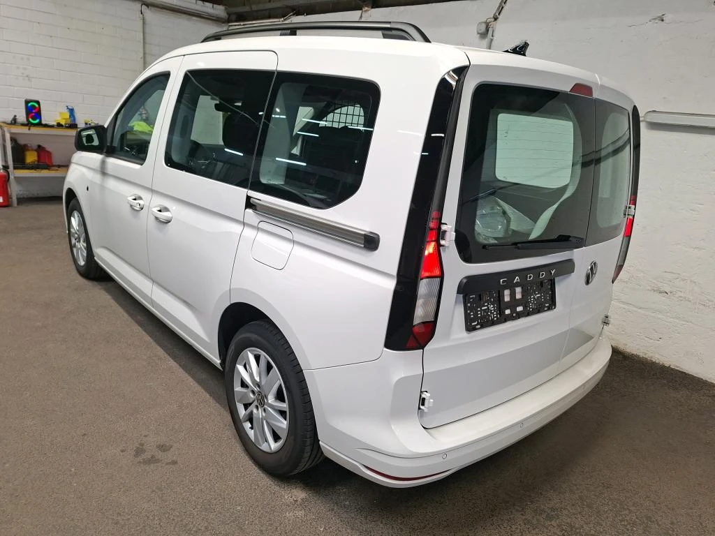 Volkswagen-Caddy-image-1