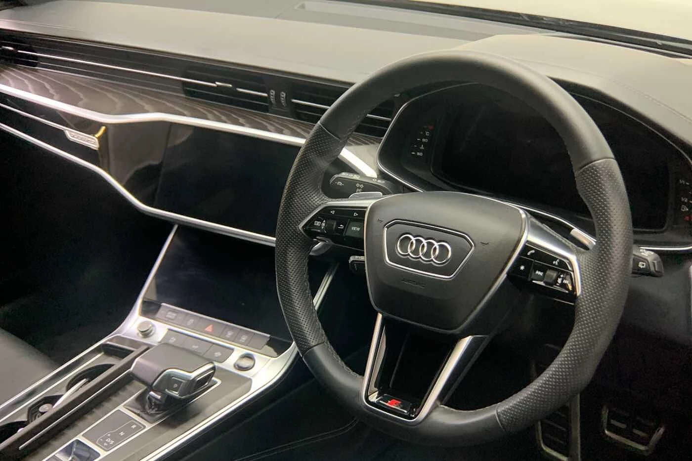 Audi-A6-image-5