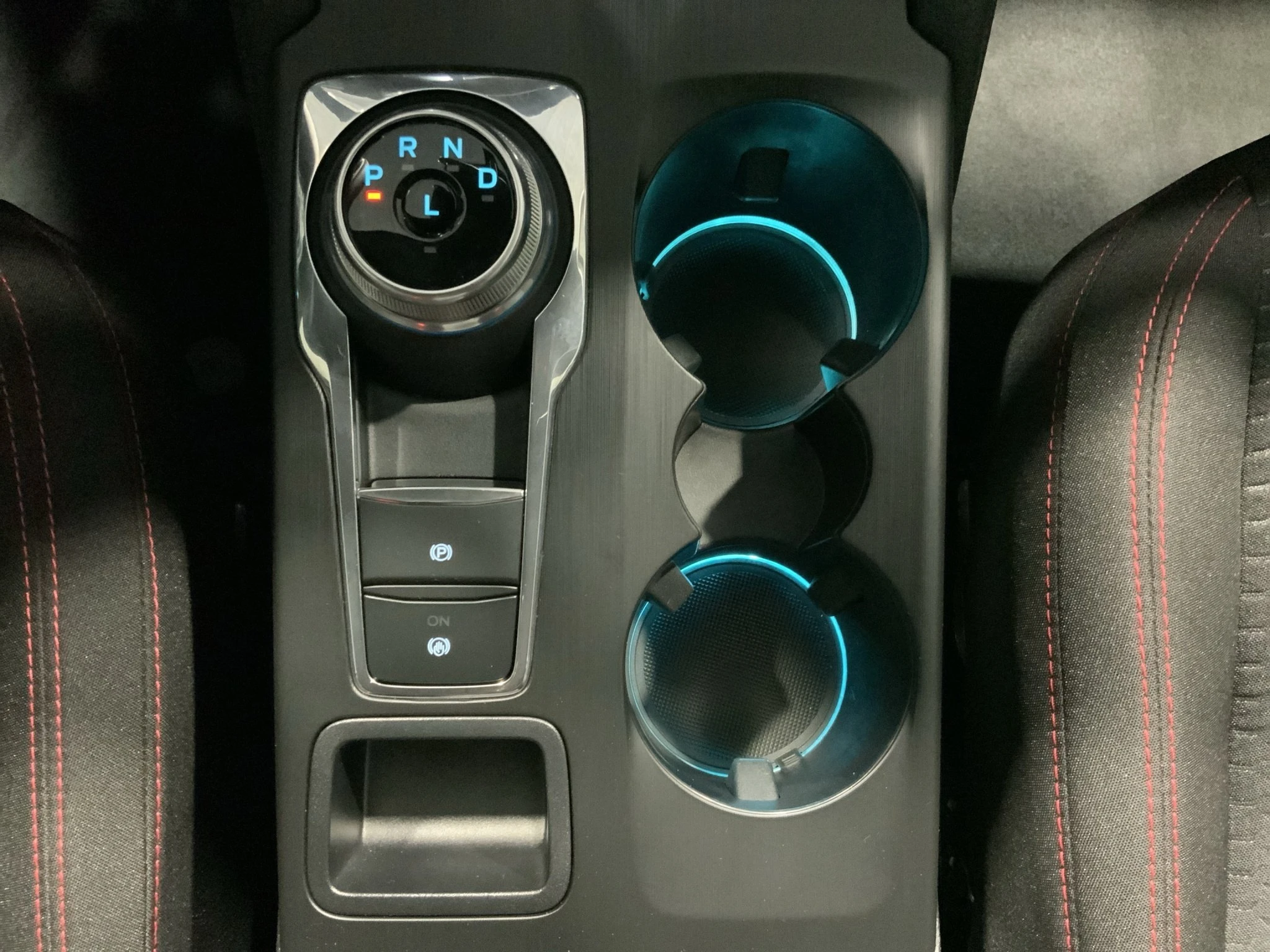 Ford-Kuga-image-17