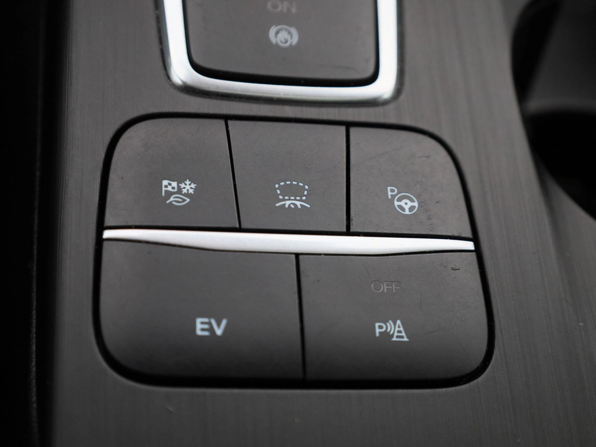 Ford-Kuga-image-24