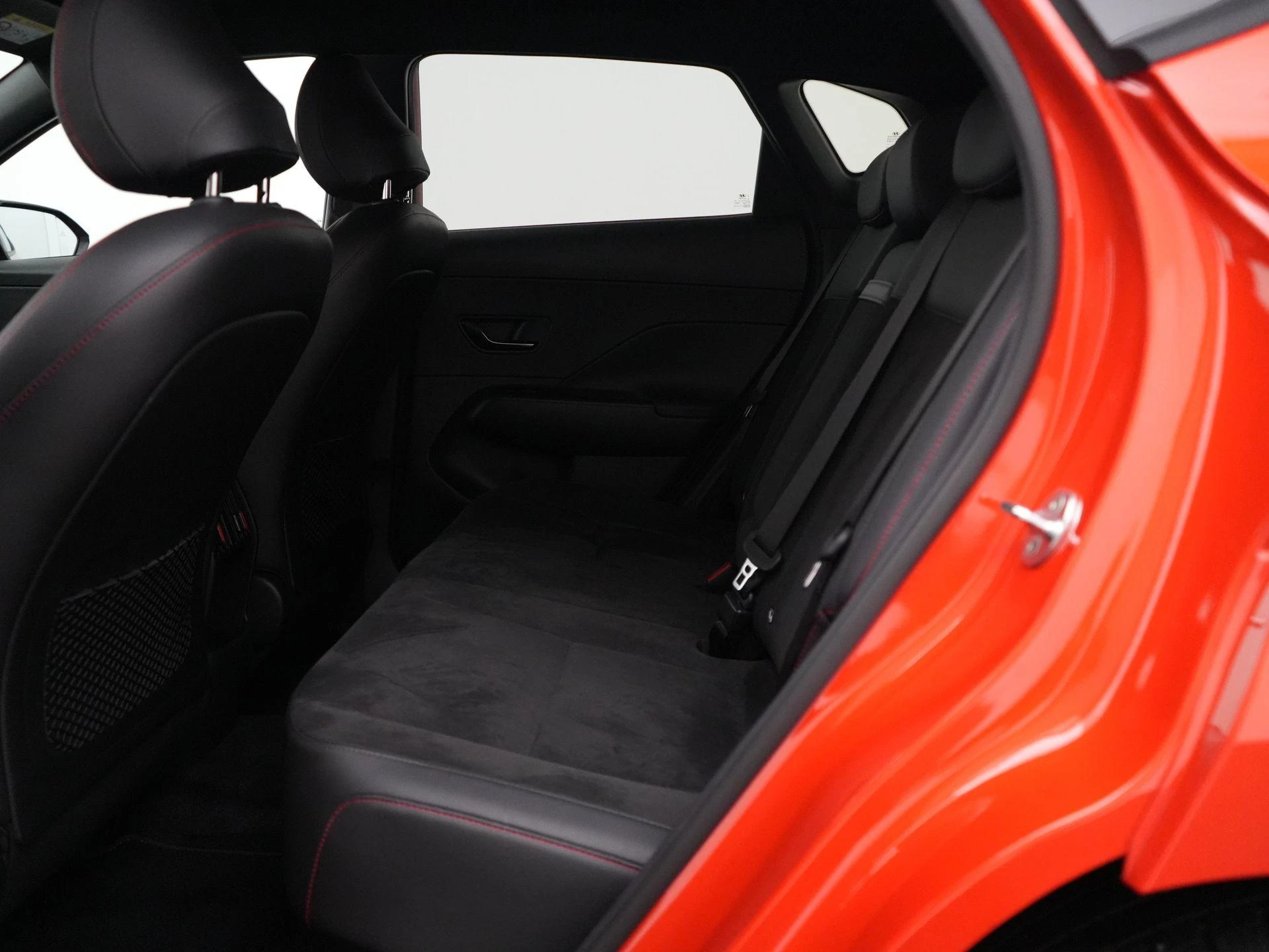 Hyundai-Kona-image-45