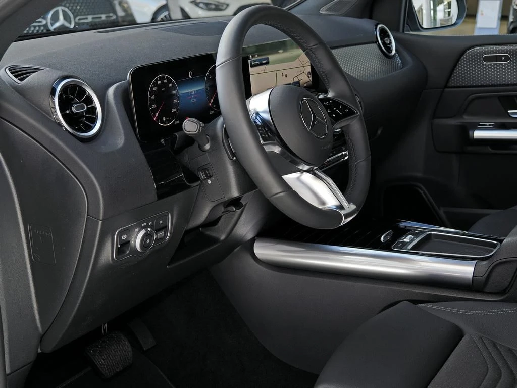 Mercedes-Benz-B-Klasse 180 d-image-3
