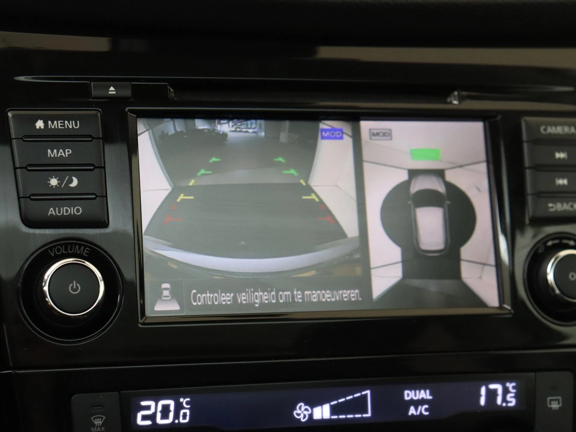 Nissan QASHQAI 1.3 DIG-T Design Edition