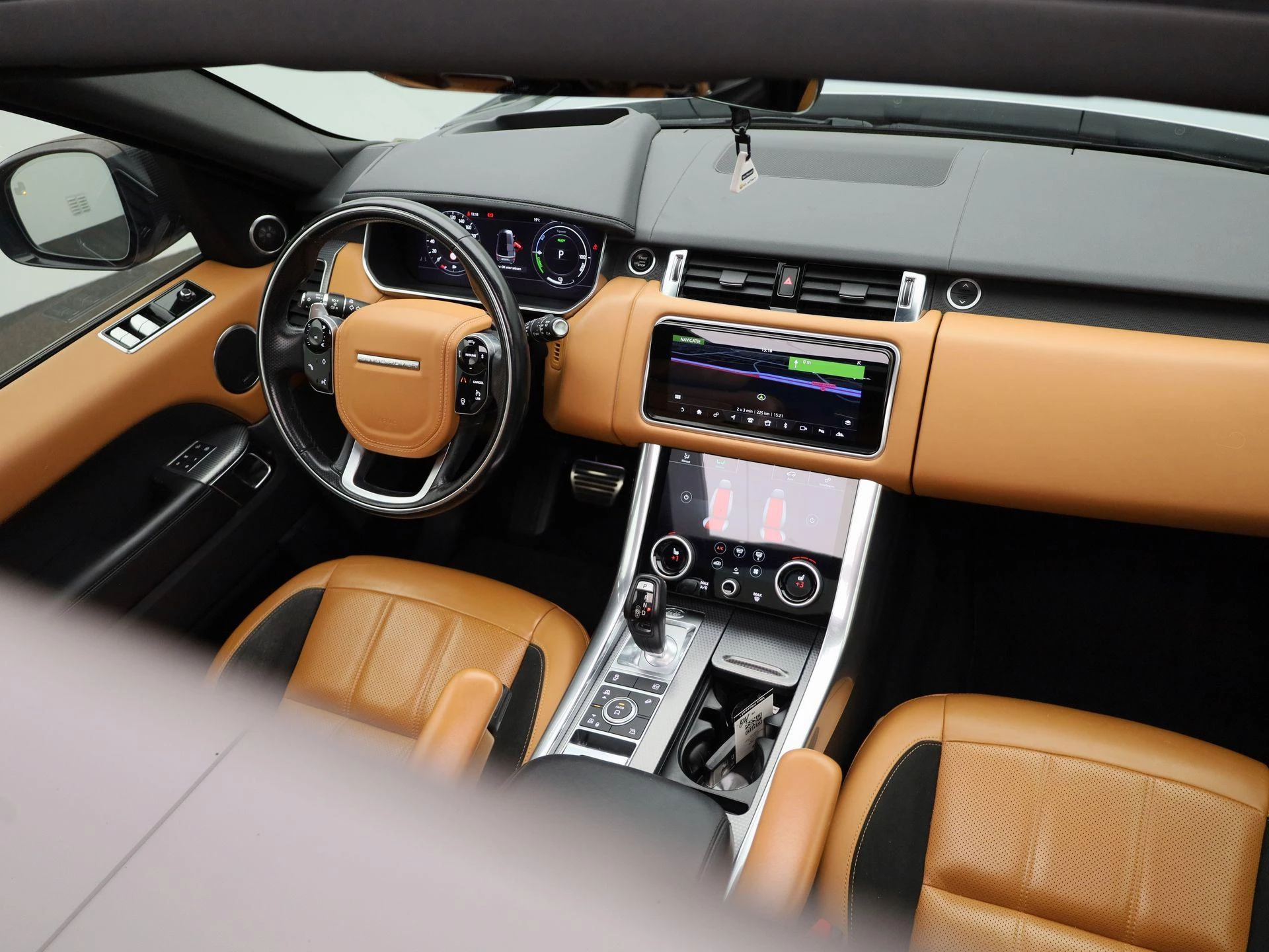 Land Rover-Range Rover Sport-image-47