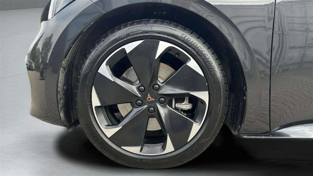 CUPRA-Born-image-8