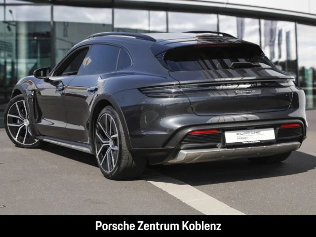 Porsche-Taycan-image-2
