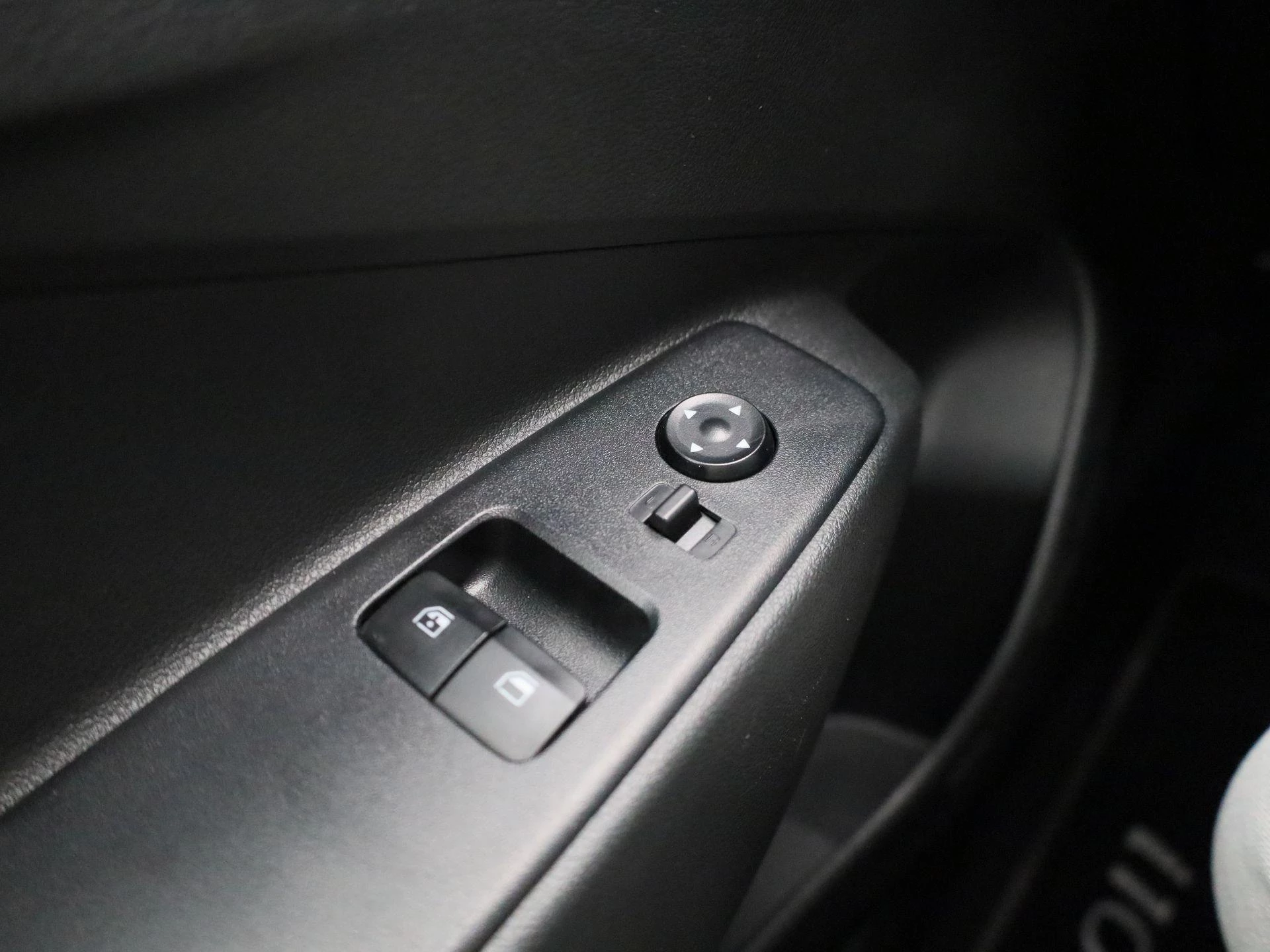 Hyundai-i10-image-21