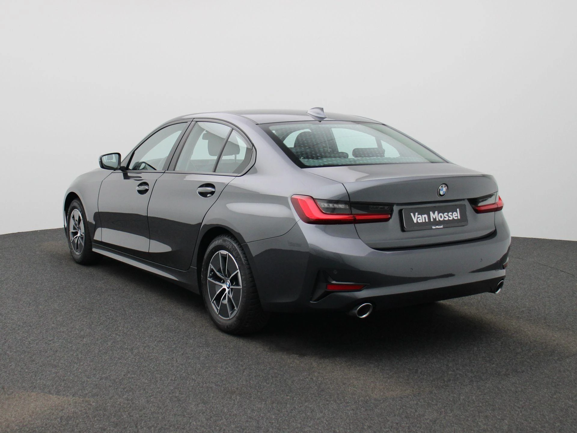 BMW-3 Reeks-image-1
