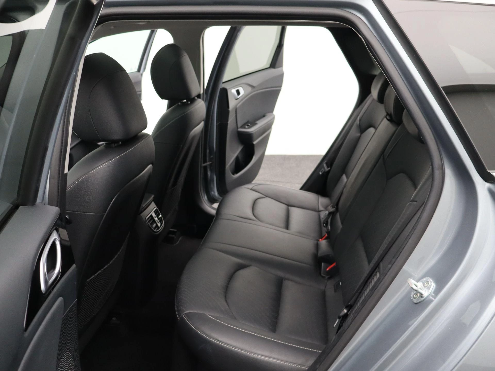 Kia-Ceed Sportswagon-image-13