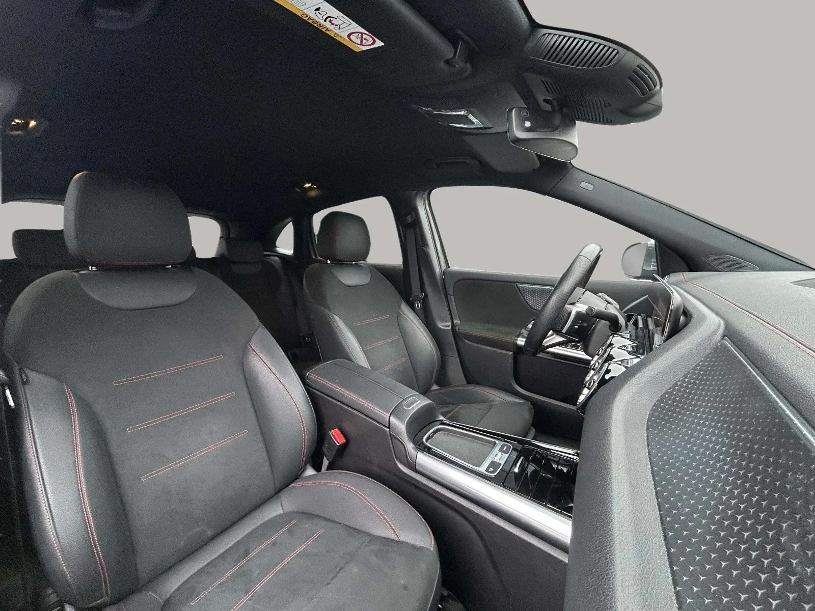 Mercedes-Benz-EQA-image-12