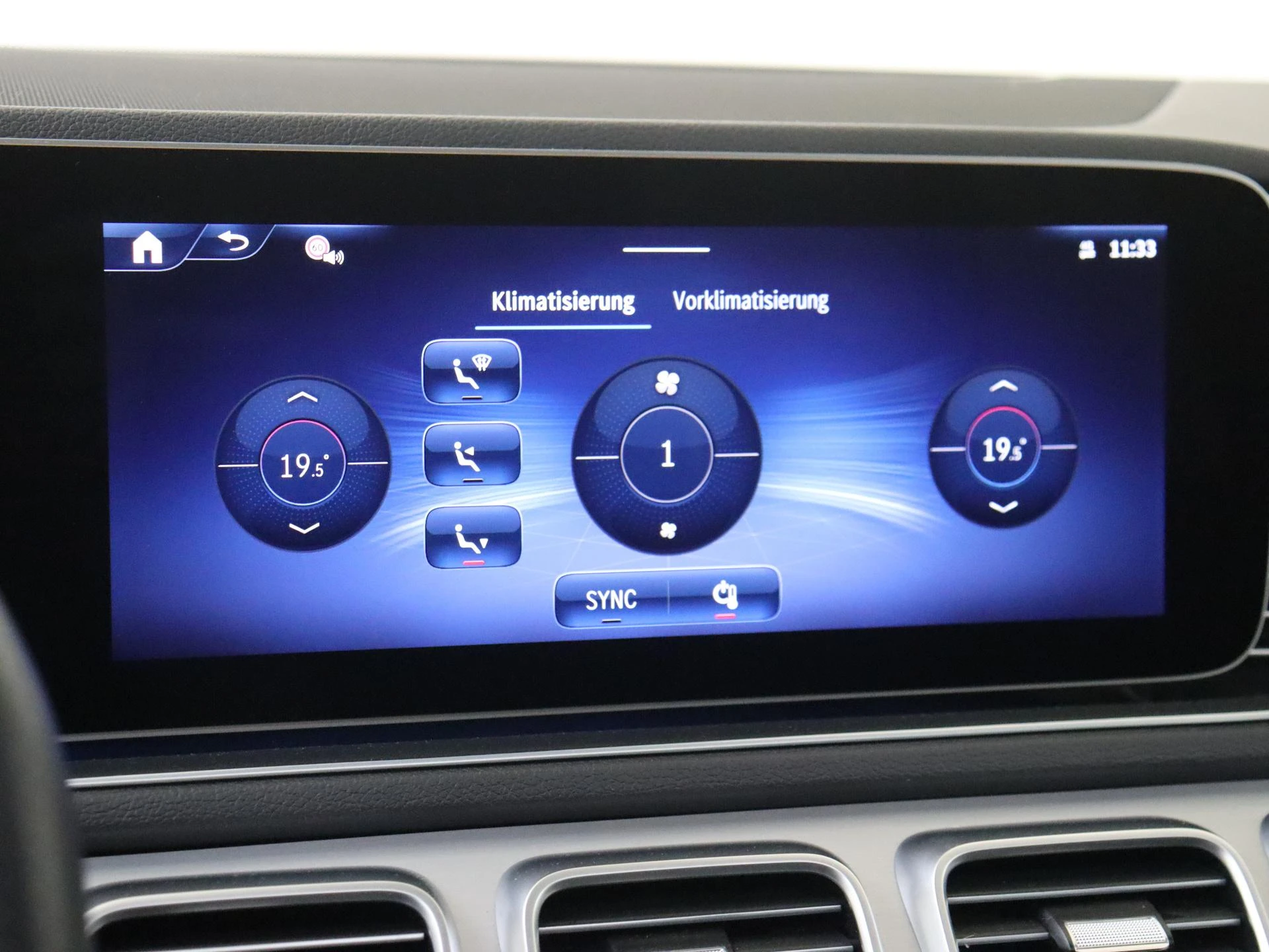 Mercedes-Benz-GLE-image-18