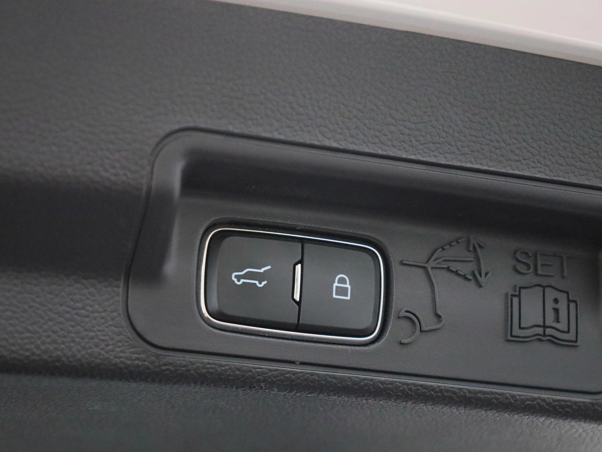 Ford-Explorer-image-15