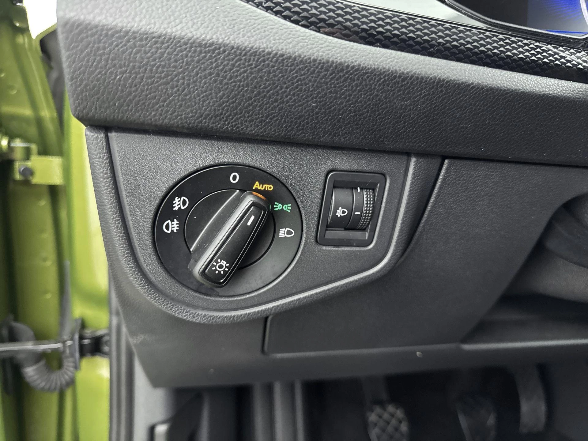 Volkswagen-Taigo-image-23