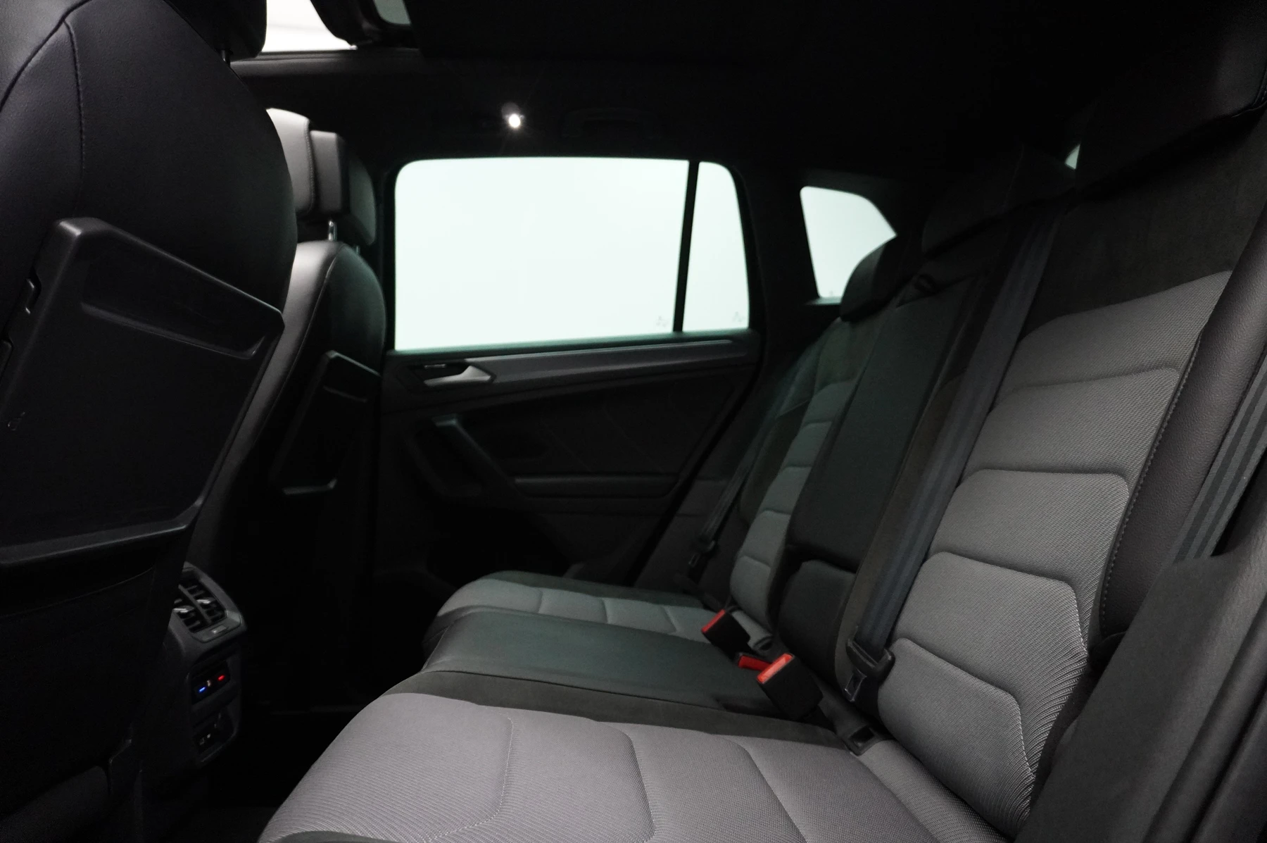 Volkswagen Tiguan 1.5 TSi EVO 150 R-Line Tech 5dr DSG