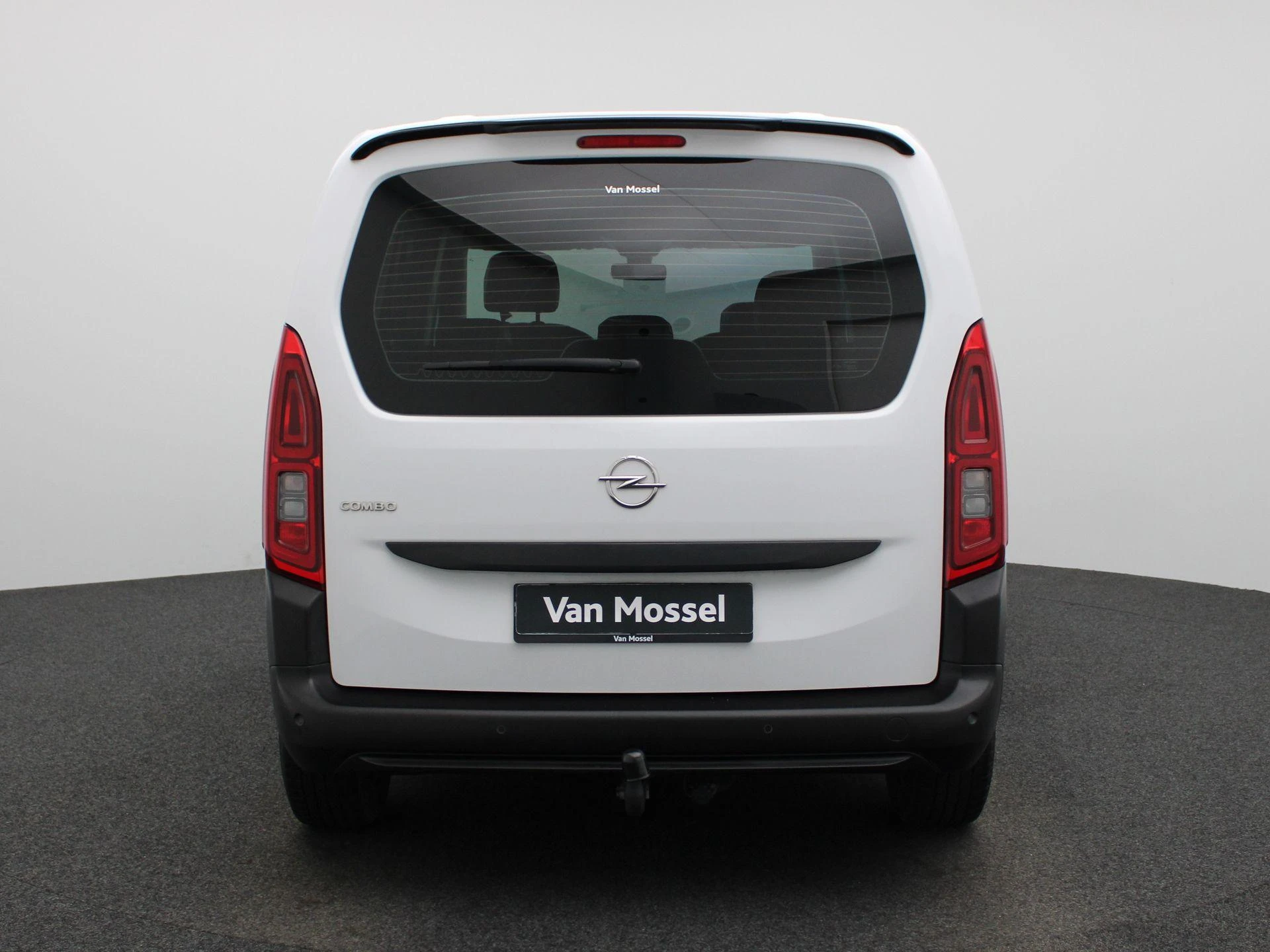 Opel-Combo Life-image-4