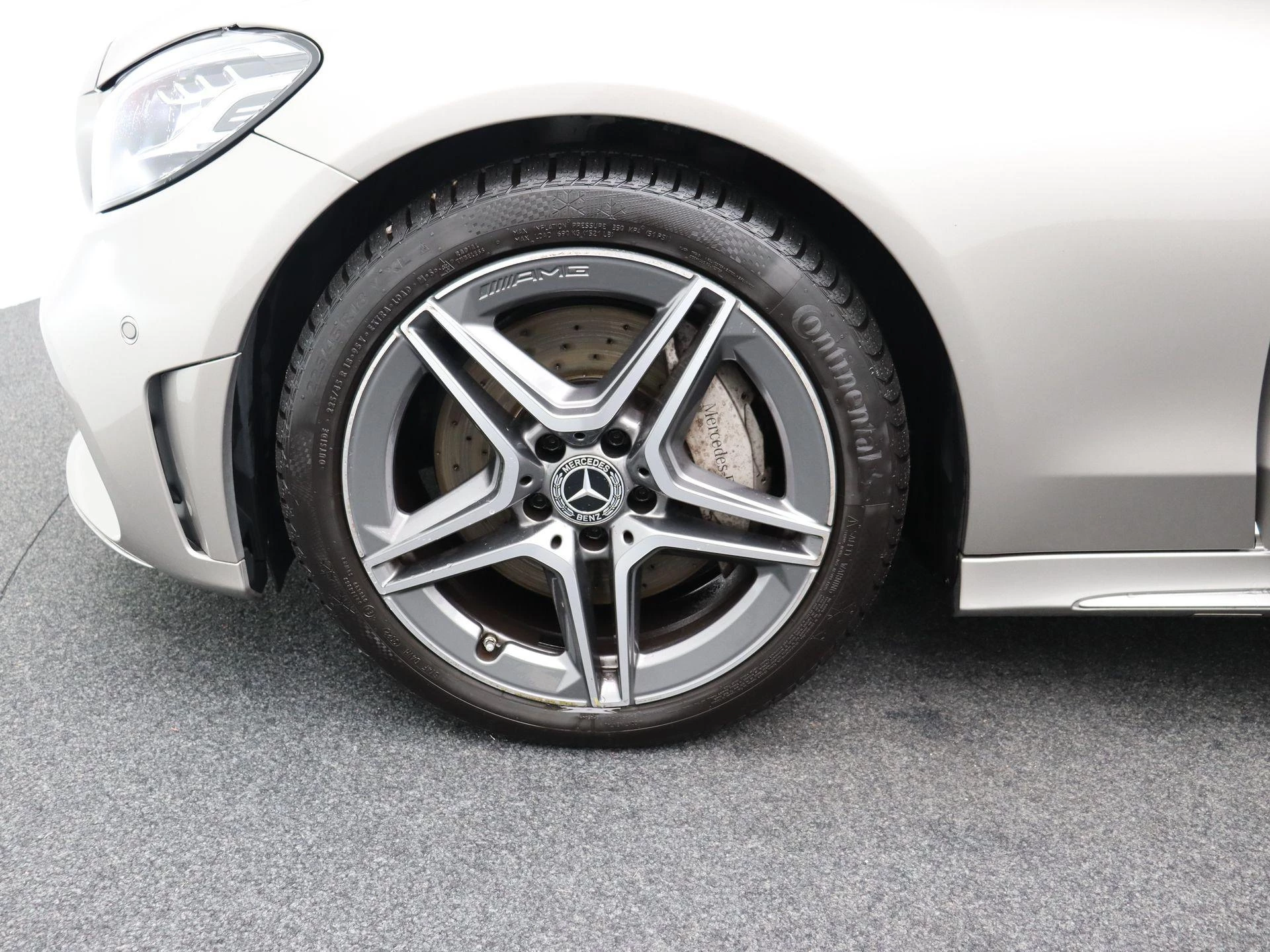 Mercedes-Benz C-Klasse 300 AMG LINE Coupé + 258 PK + PANO DAK + BURMESTER + TREKHAAK +