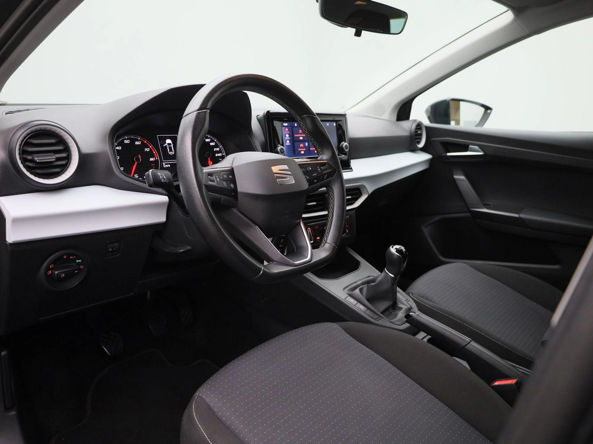 SEAT-Ibiza-image-28