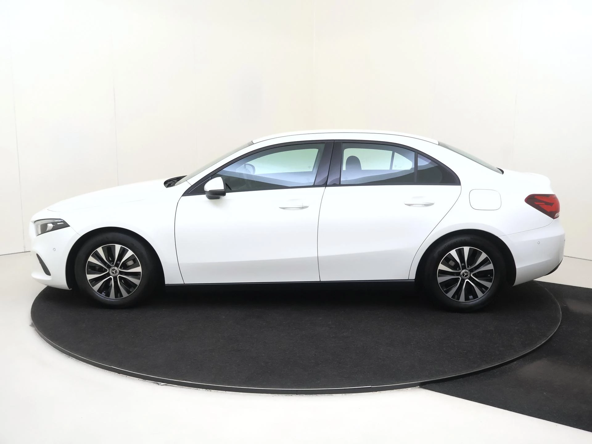 Mercedes-Benz A-Klasse 180 Business Solution