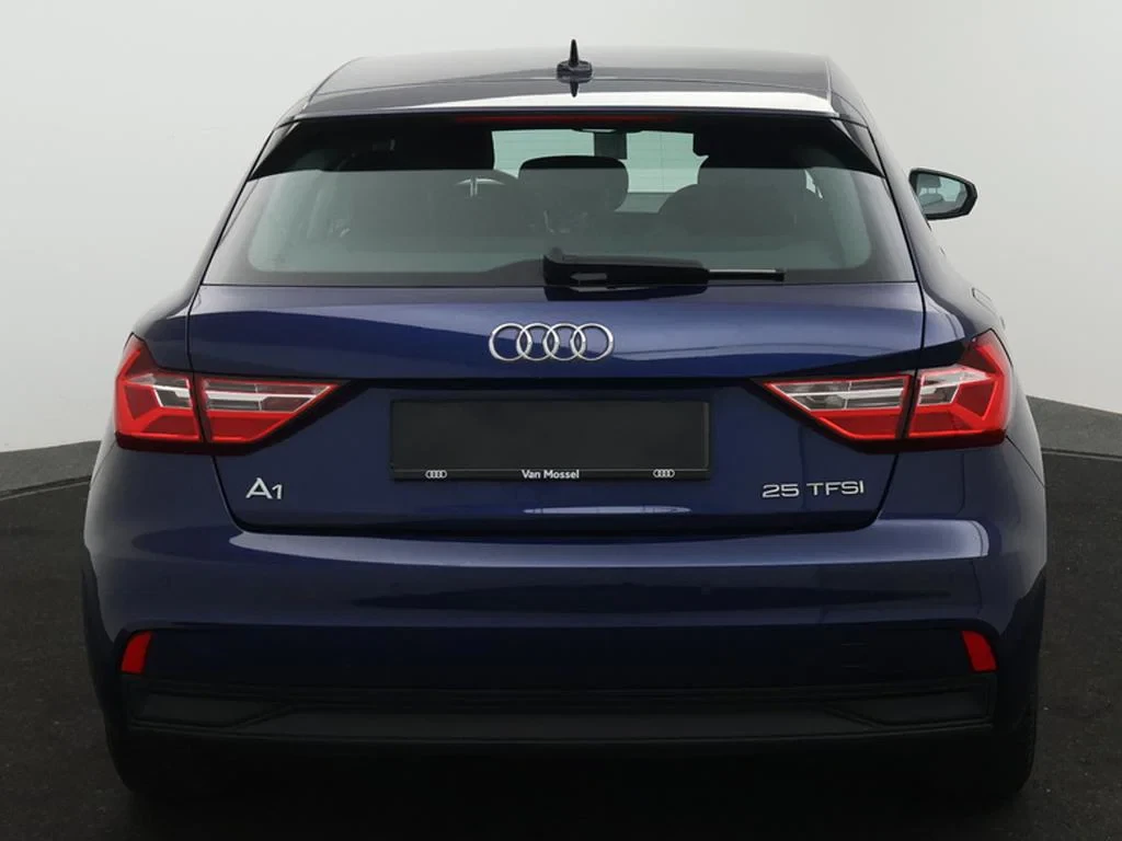 Audi-A1 Sportback-image-24