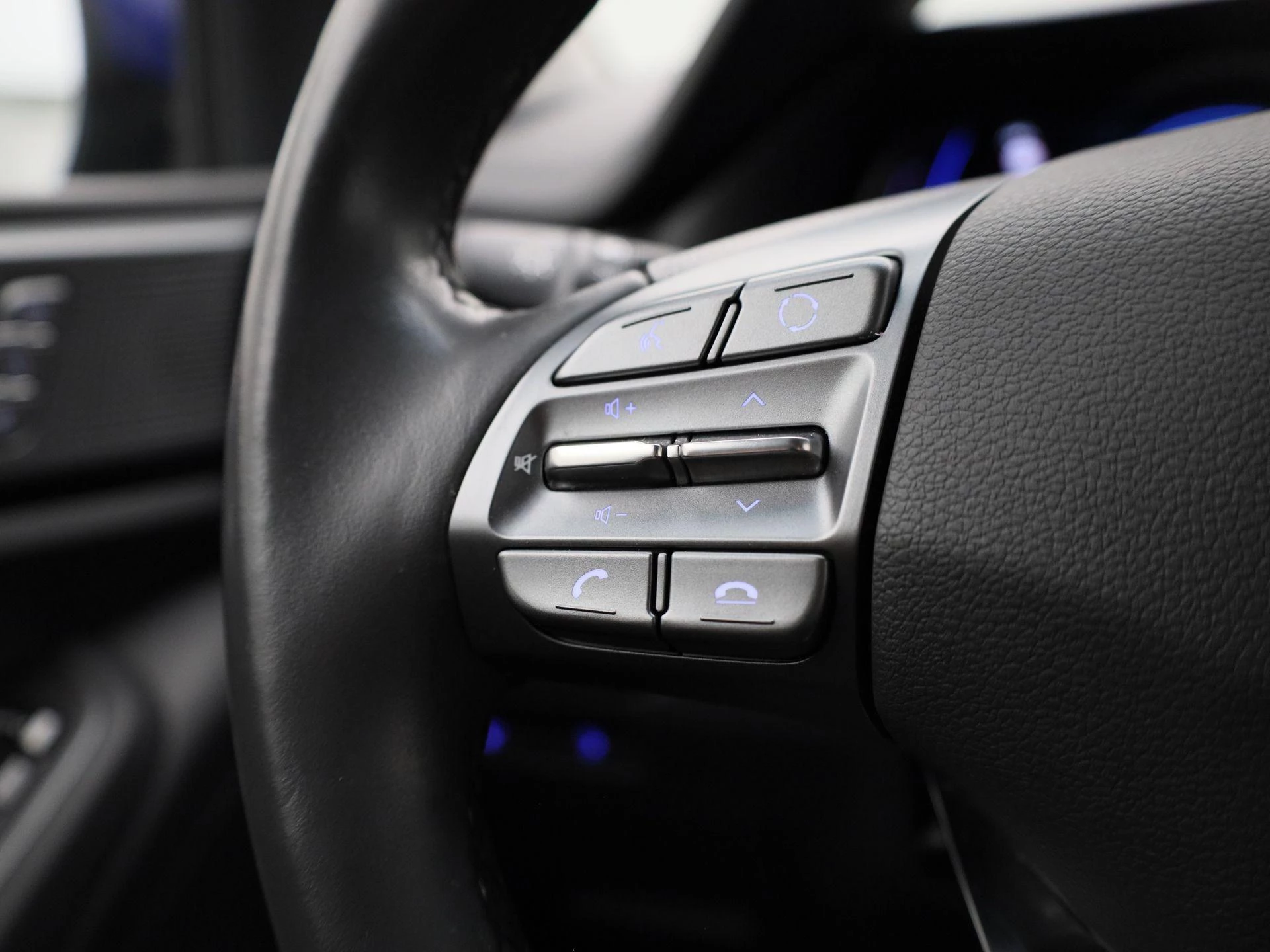 Hyundai-IONIQ-image-20