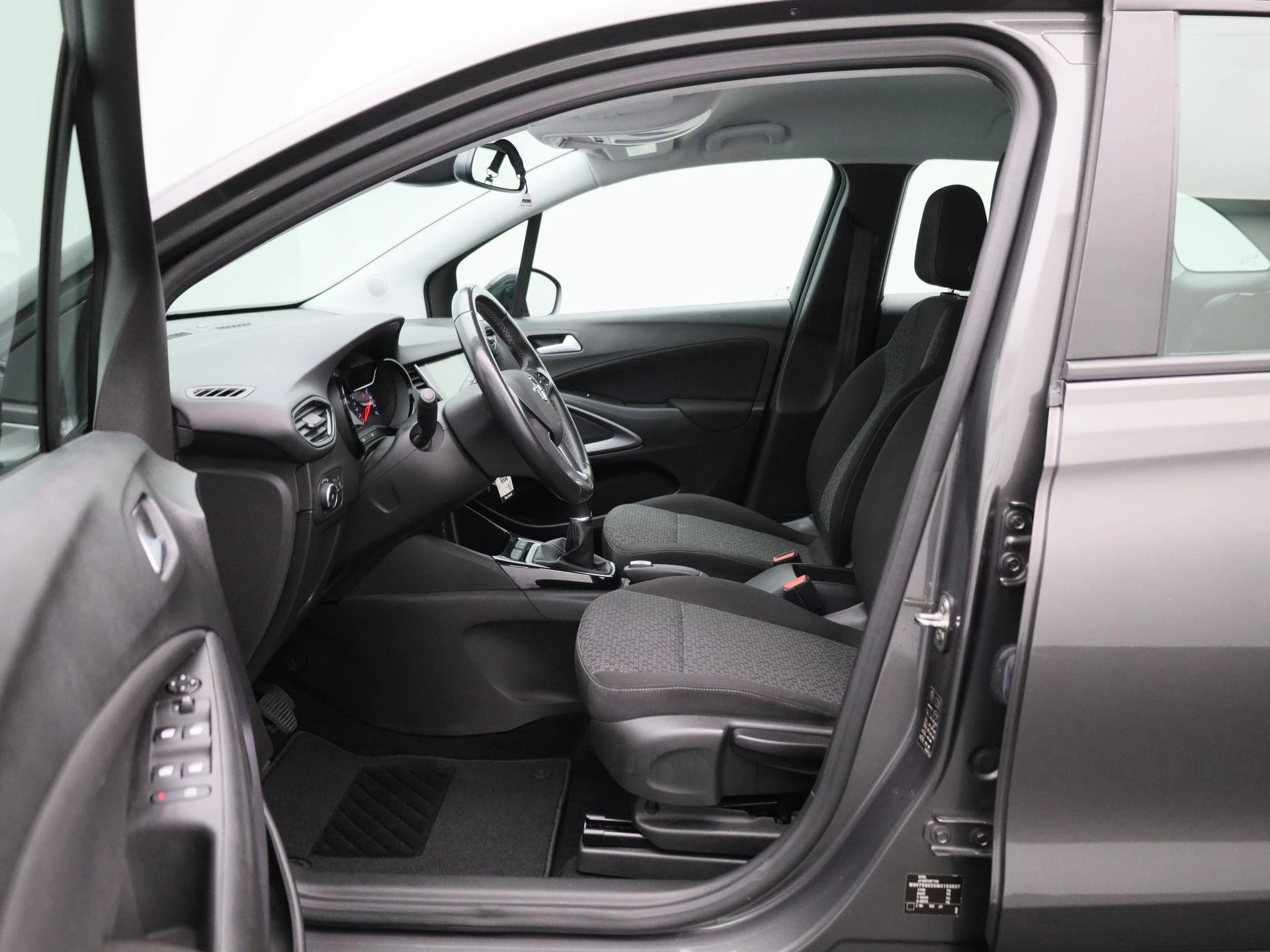 Opel-Crossland-image-10
