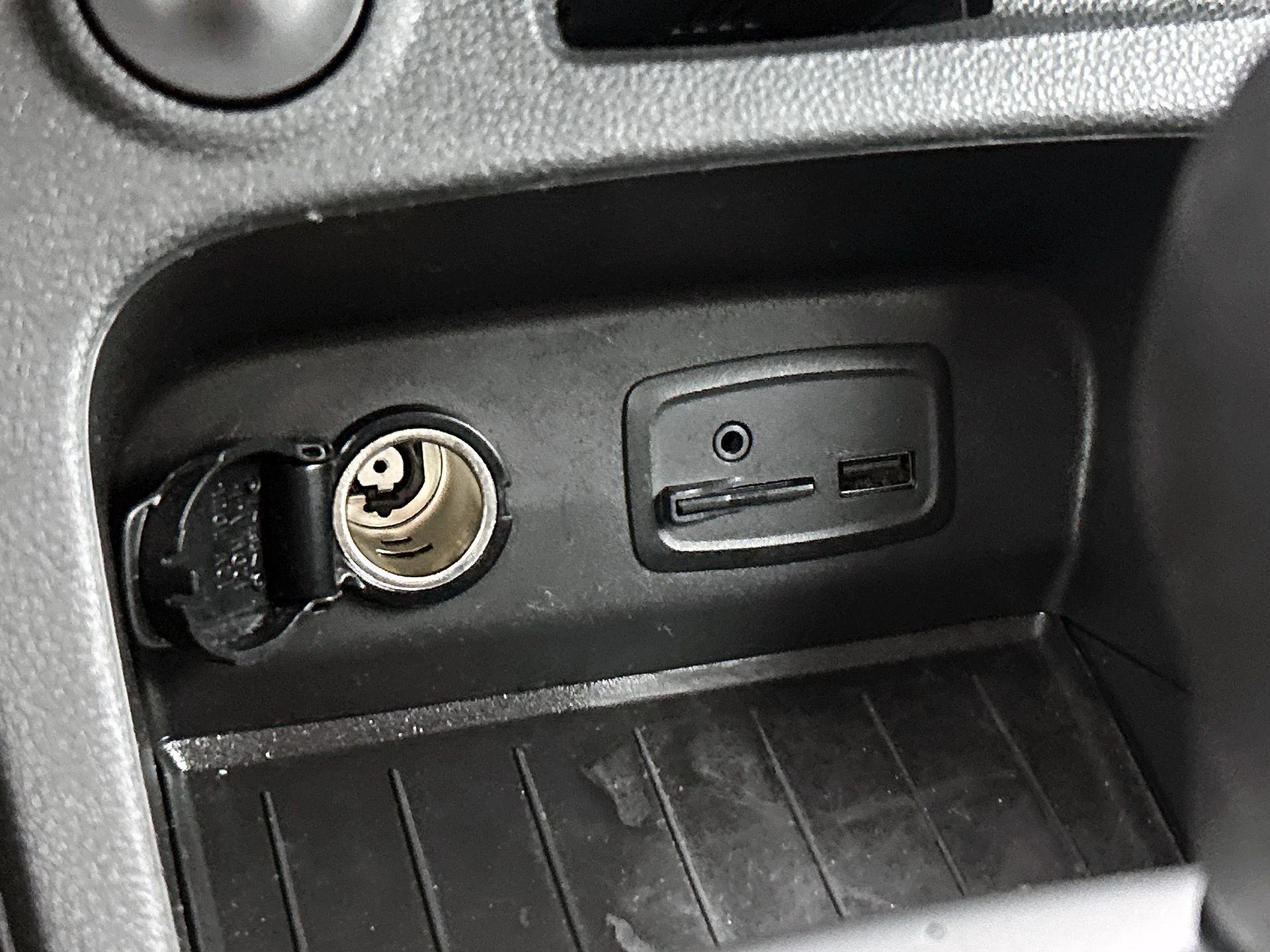 Renault-Captur-image-20