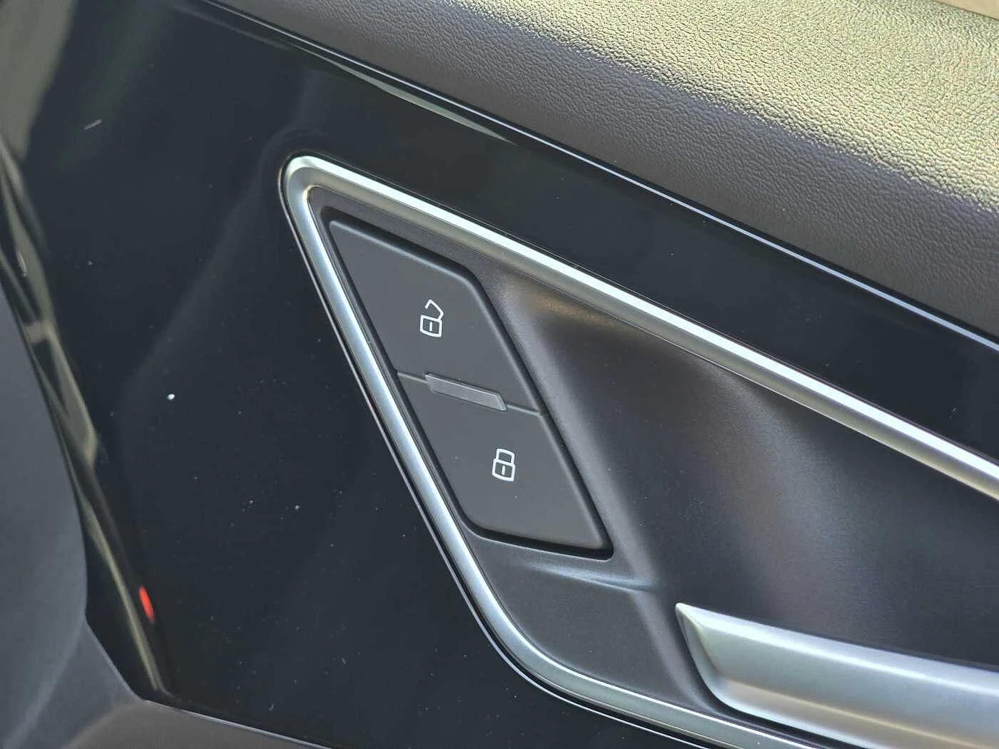 Audi-Q4 Sportback e-tron-image-41